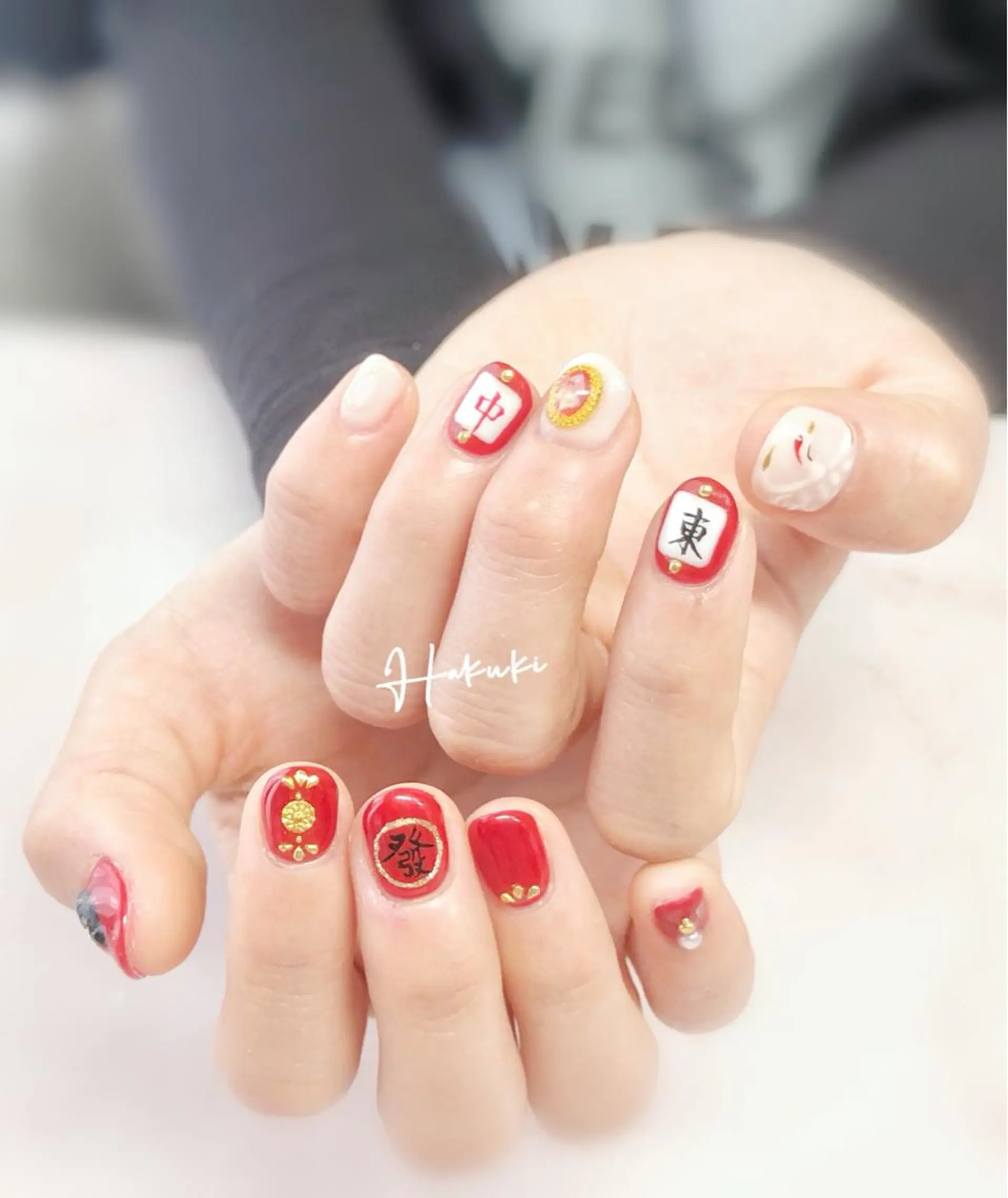 ネイル ハンドネイル ハンドケア ハク キのネイルデザイン