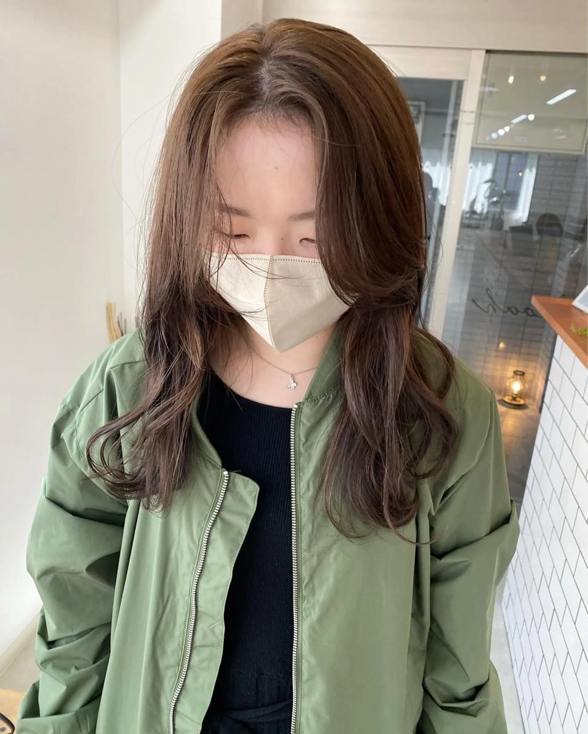 ロング カット ヘアカラー トリートメント 川野 彩海のヘアスタイル