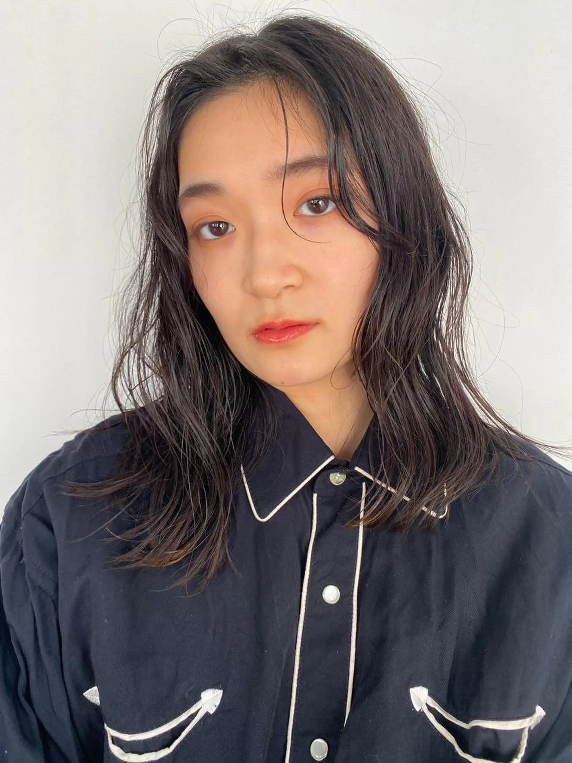 ミディアム パーマ カラー ショートボブ ミディアムパーマ アディクシーカラー ブリーチ ケアブリーチ ヘアカラー CEINE PATHのヘアスタイル