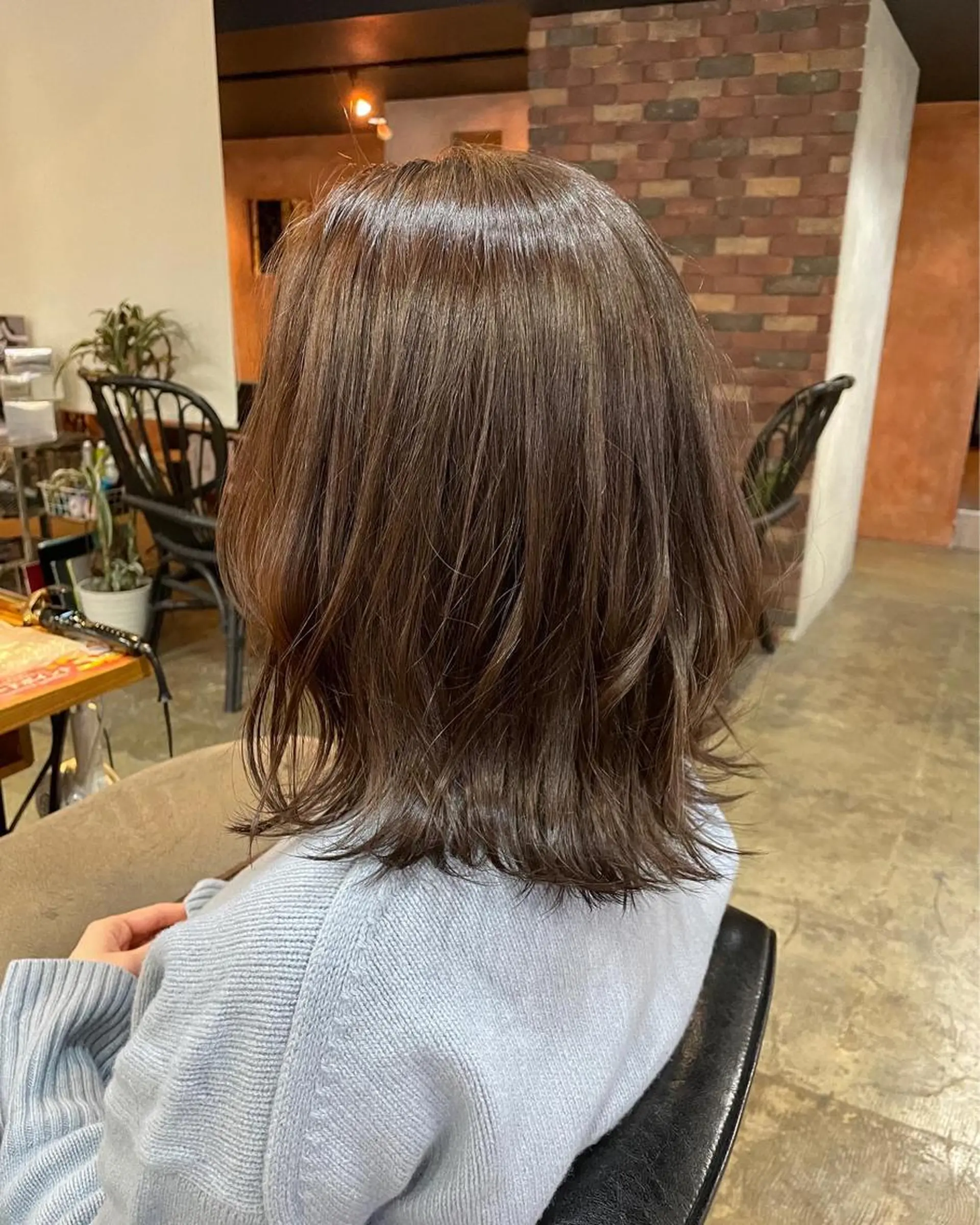 ミディアム カット ヘアカラー トリートメント HATSUMEI 勅使瓦　祥のヘアスタイル