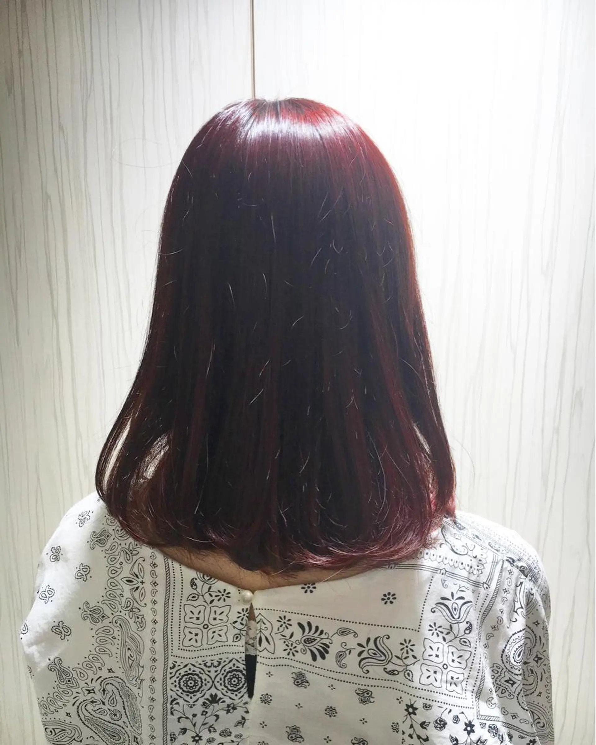 ミディアム セミロング カラー ヘアアレンジ レッドカラー ✨艶髪✨透明感✨ 山内大樹のヘアスタイル