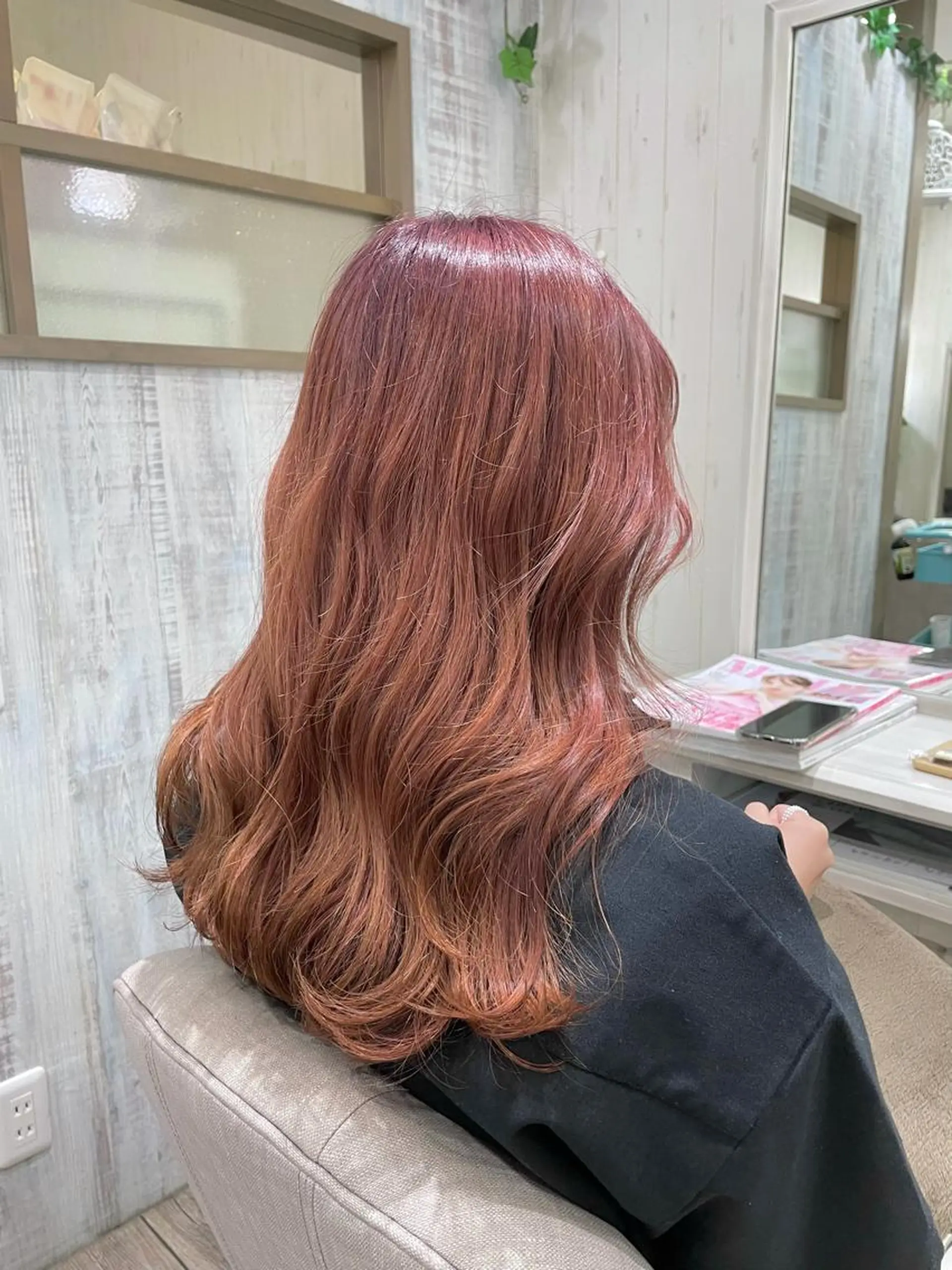 セミロング ネモトメイナ🌿‬ 今月末で退職しますのヘアスタイル