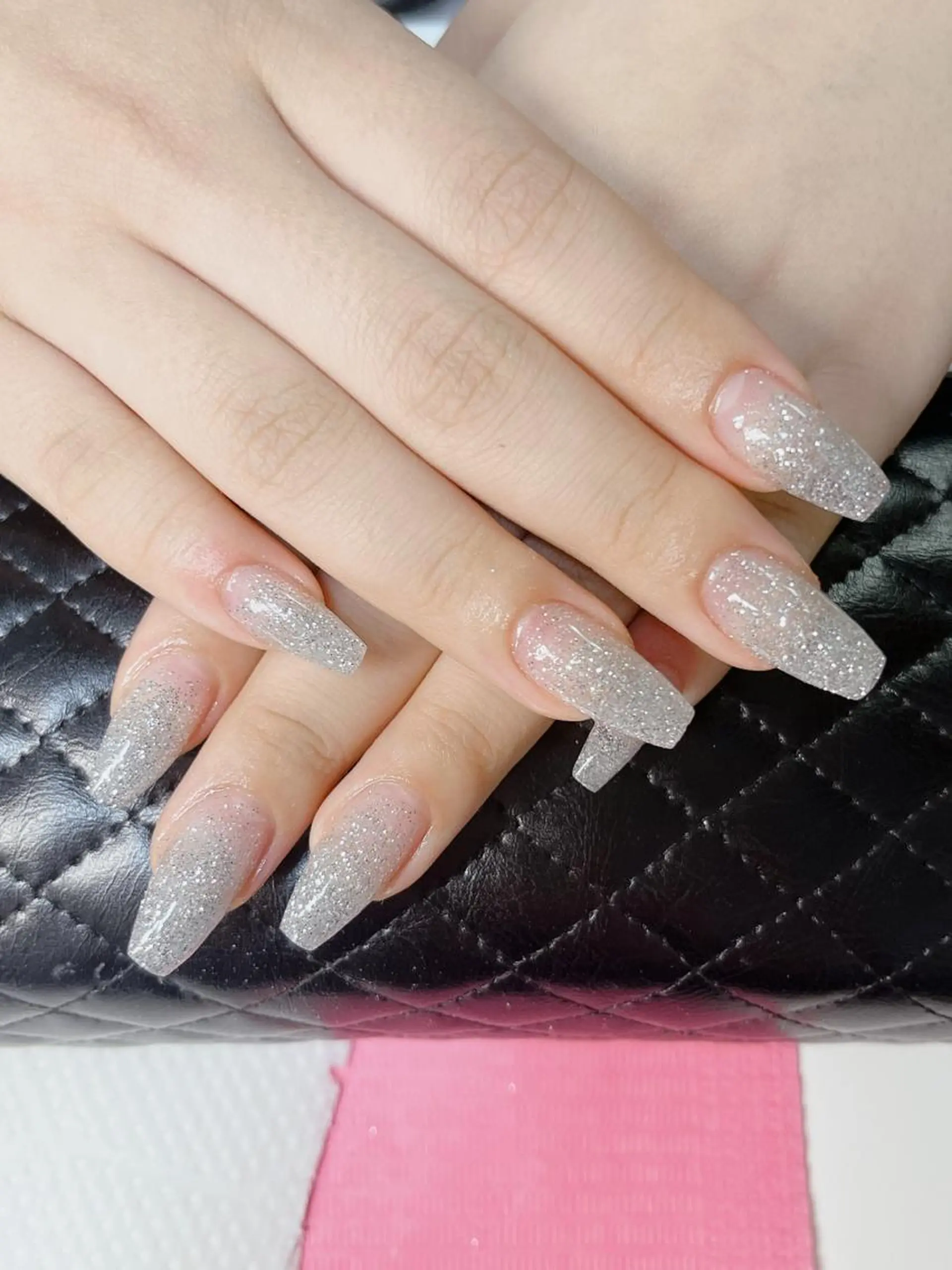 ネイル ラメ(グリッター) シルバー plaisir プレジールネイルのネイルデザイン