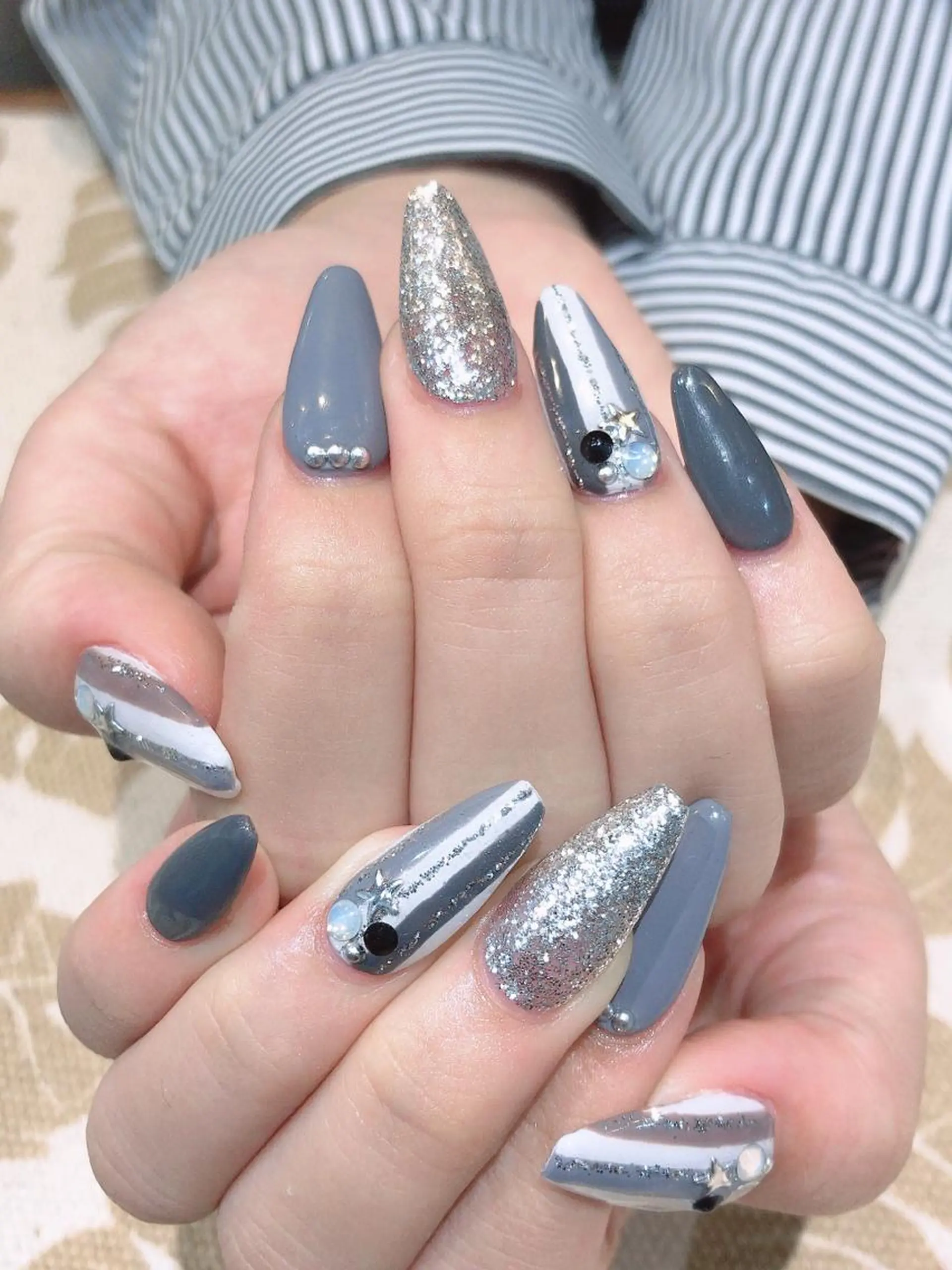 ネイル 持ち込み ハンドネイル M's Style NAIL BARのネイルデザイン