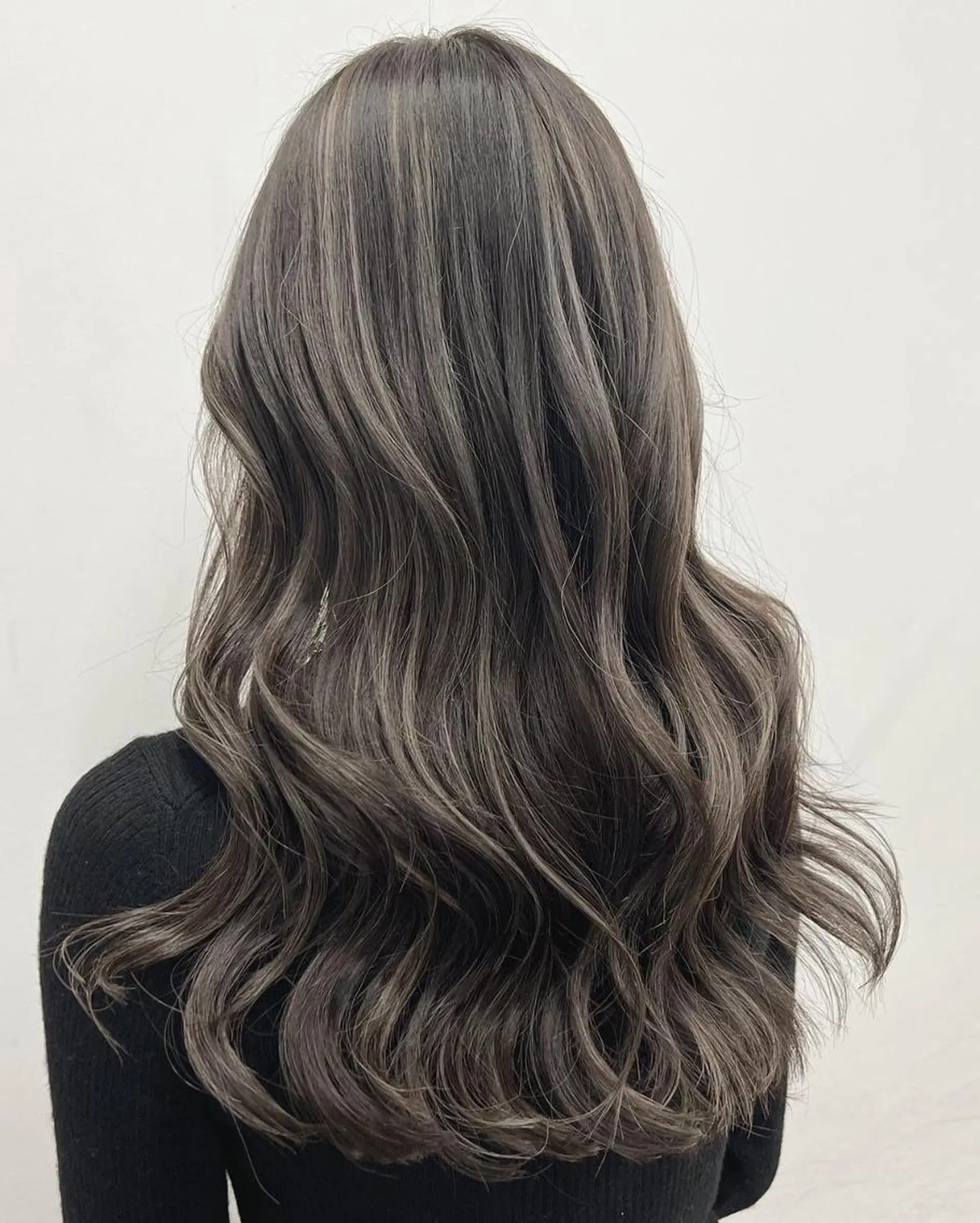 ロング カラー ヘアカラー トリートメント 【公式】amble luxe池袋東口🩷のヘアスタイル