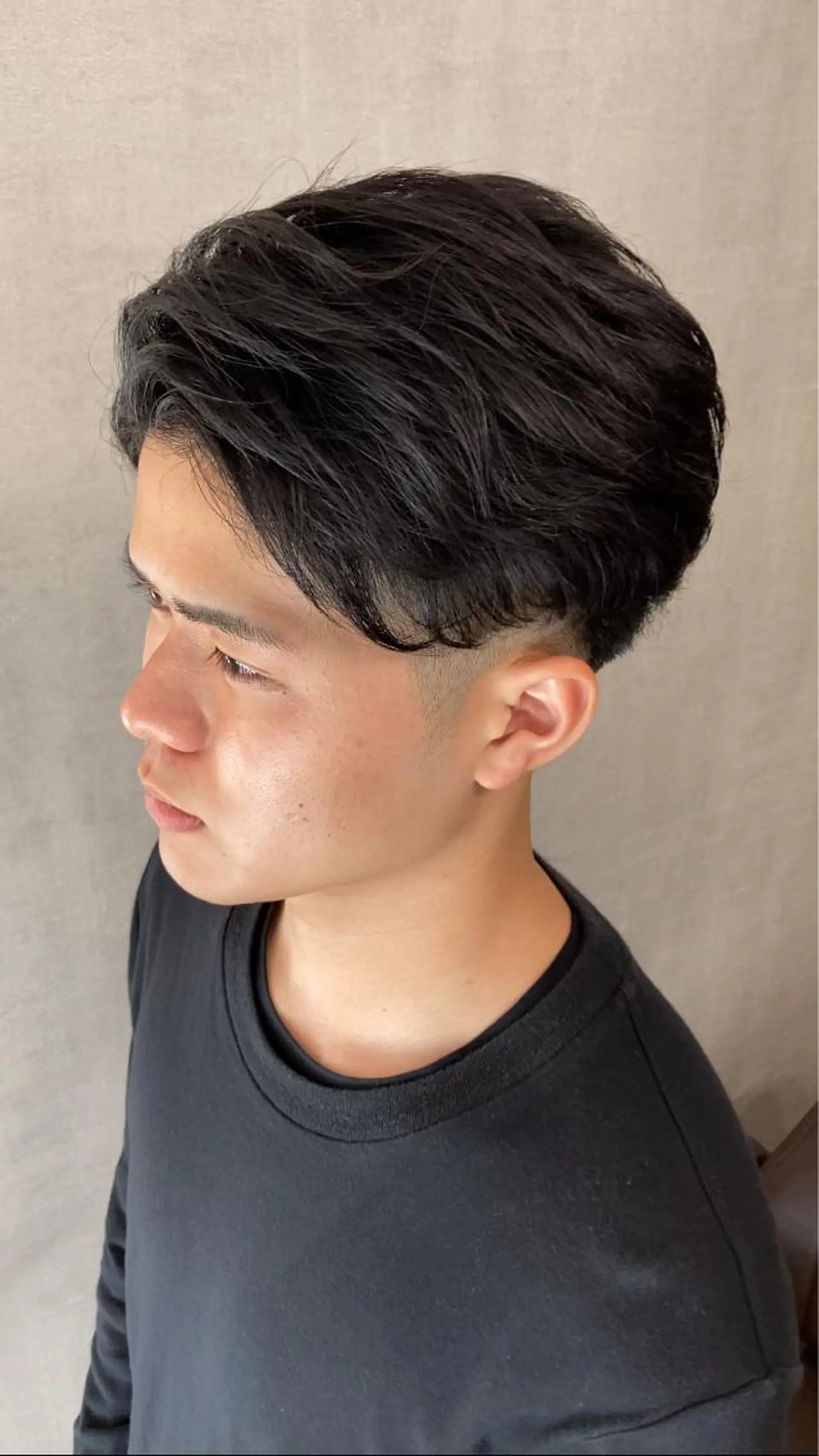 ミディアム メンズ 七三 カット 完全個室マンツーマン メンズサロン草野貴樹のヘアスタイル