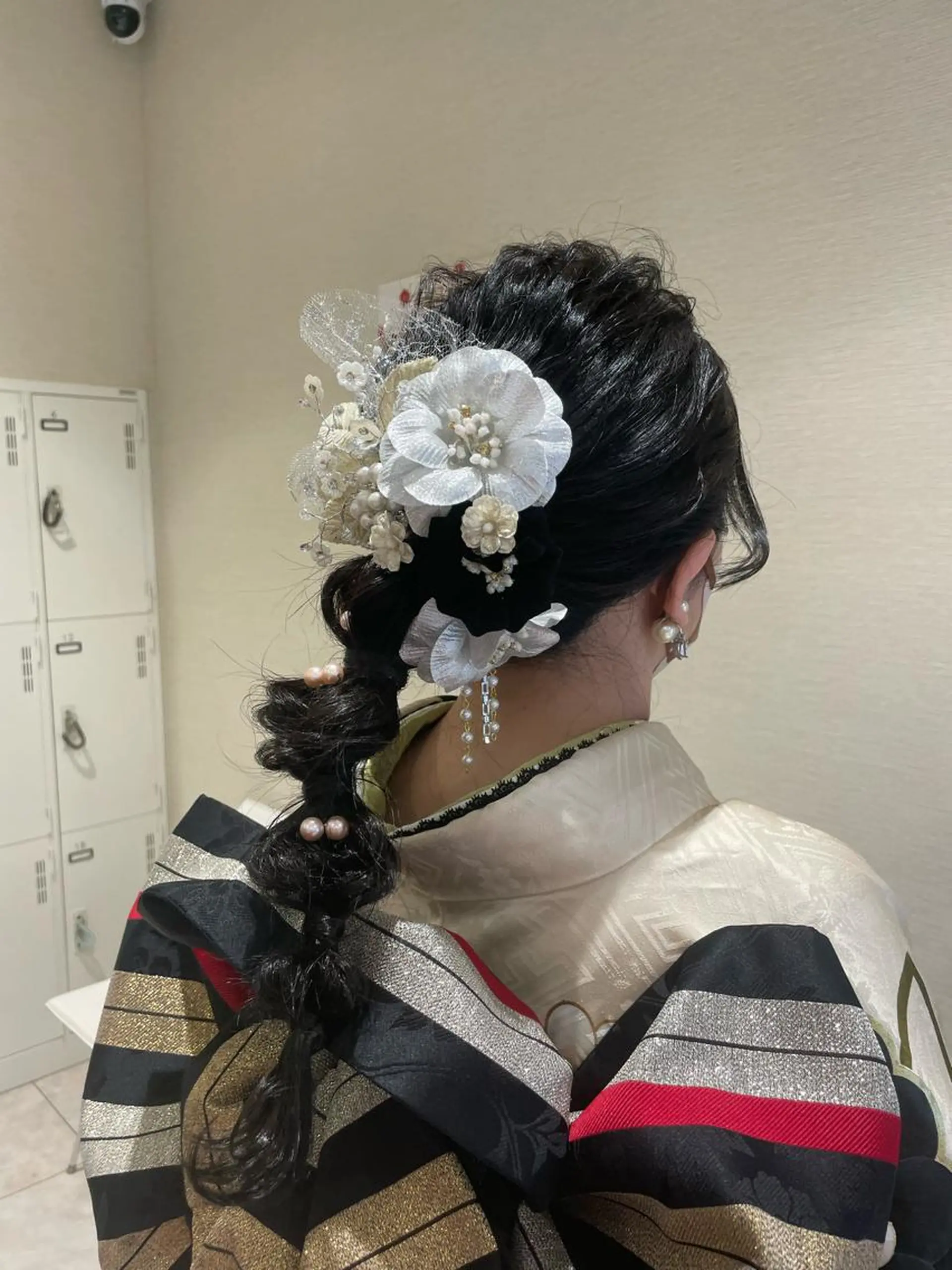 セミロング ヘアアレンジ 成人式 ヘアセット レイヤー/ハイトーン 🫧‪Erikaのヘアスタイル