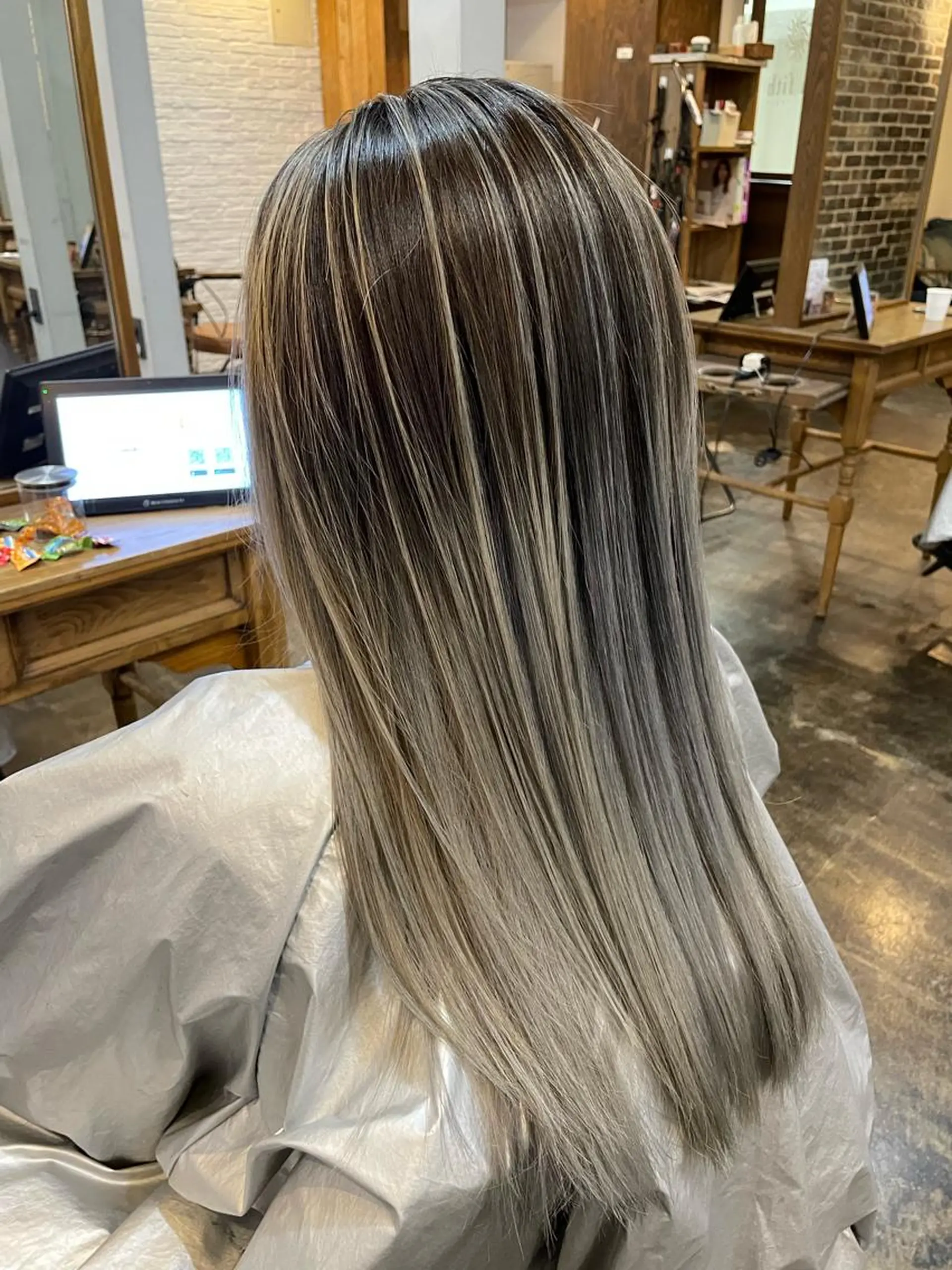 ロング カラー 髪質改善 【KEIKI】のヘアスタイル