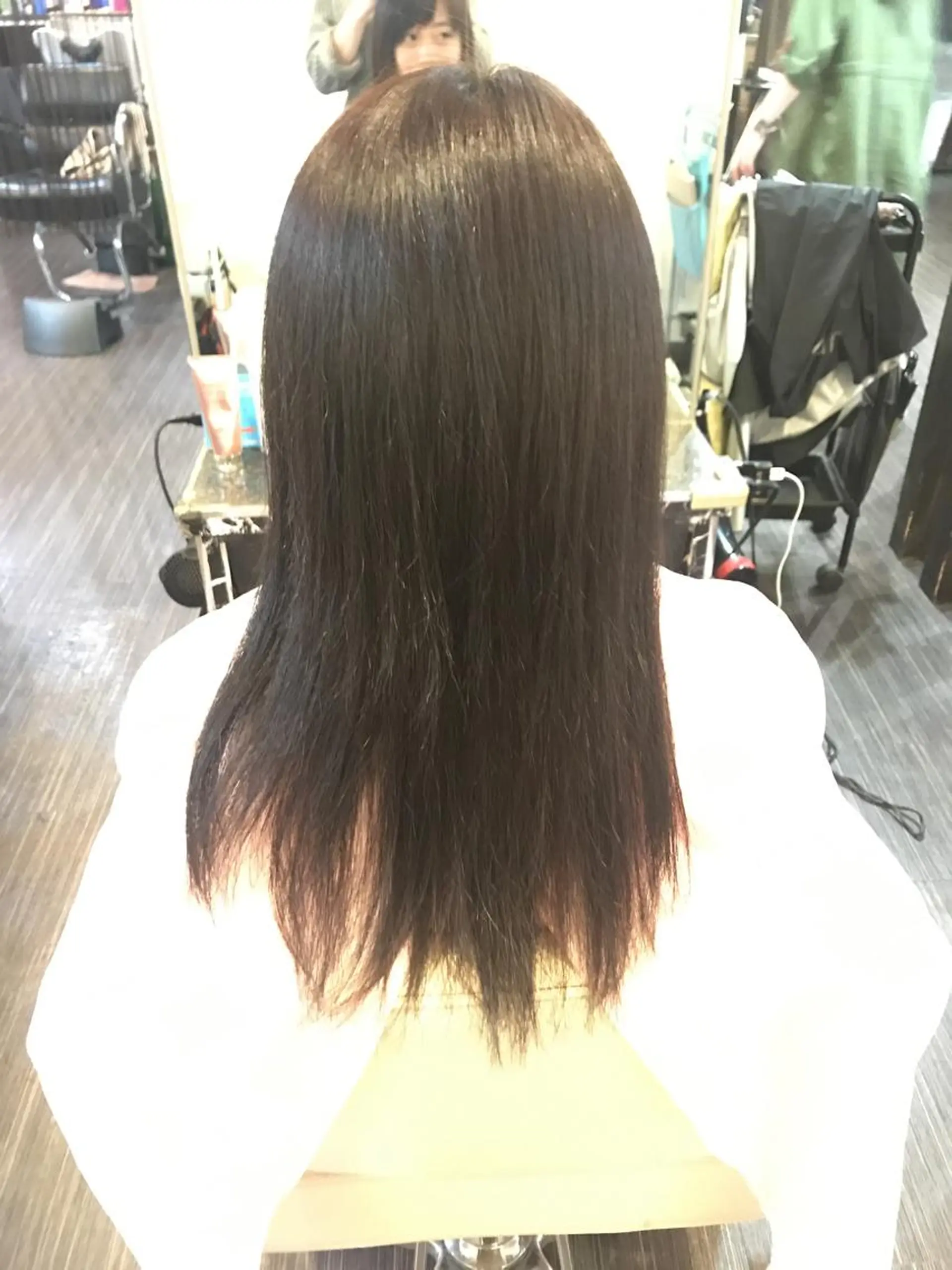 ロング 中本 愛理のヘアスタイル