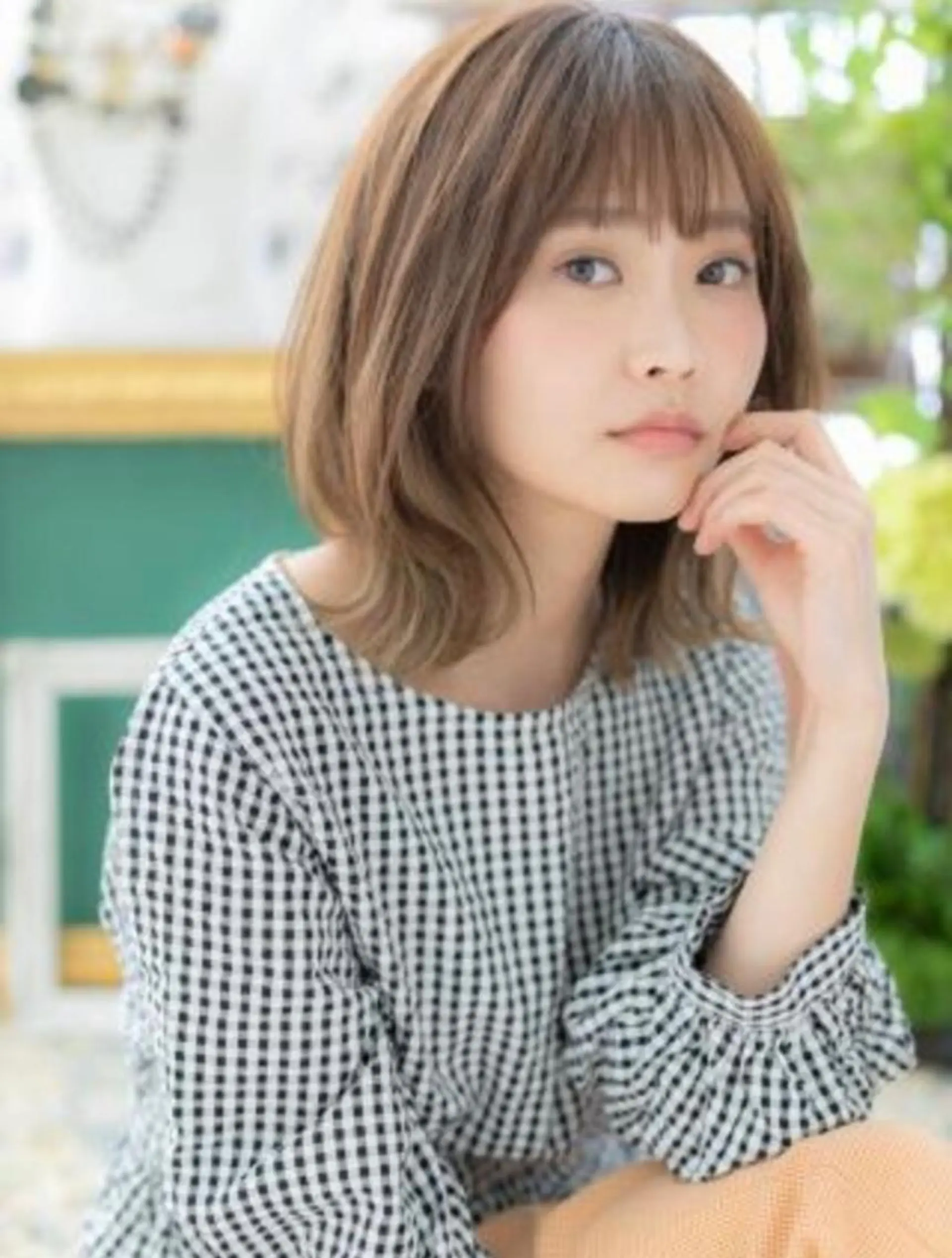 セミロング 出川 宙☘️のヘアスタイル