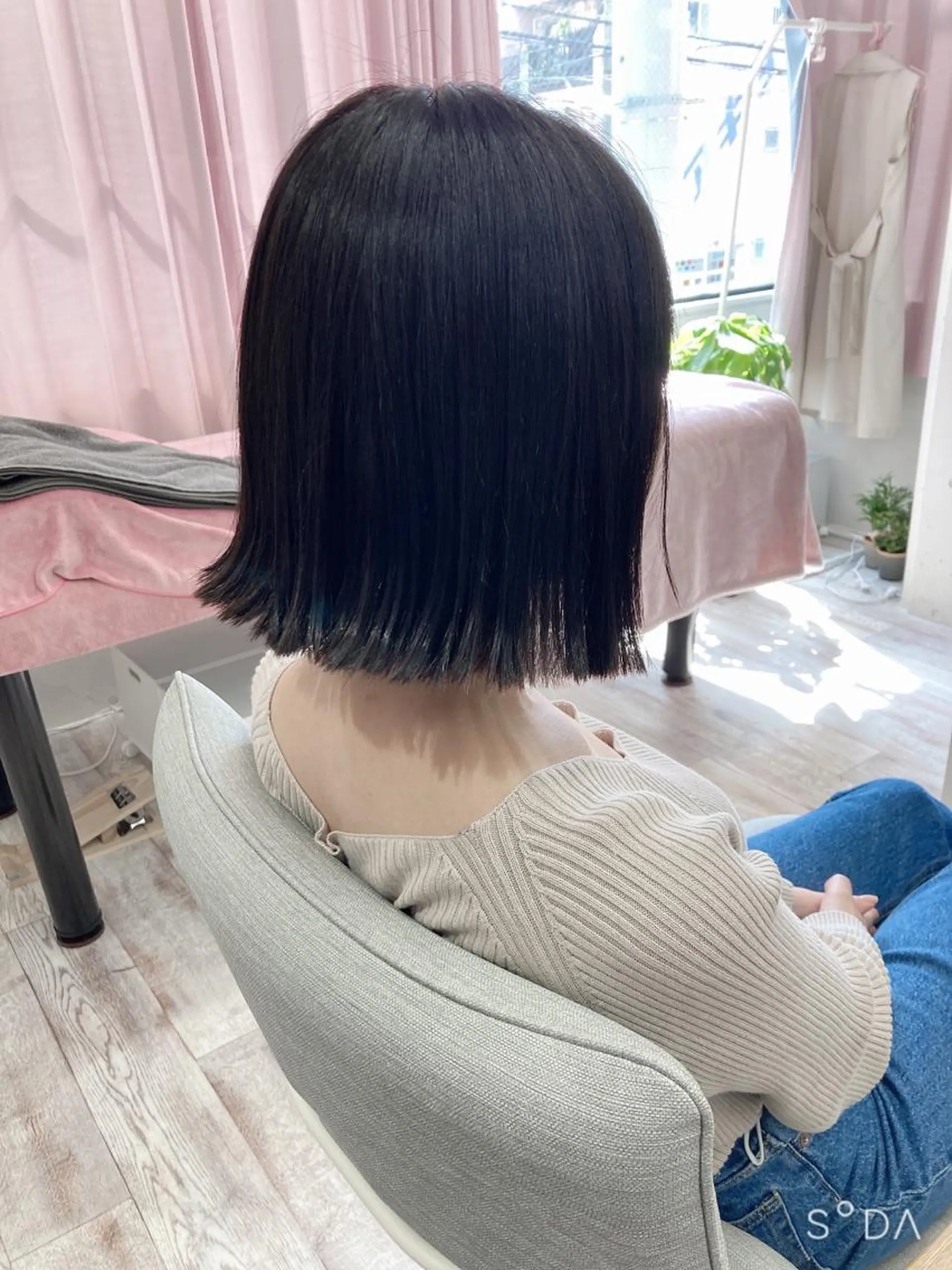 ミディアム 切りっぱなしボブ ボブ ミルミー美容室所属・🦄💒💓齎藤 七海子🦄💒💓の眉毛・アイブロウイメージ