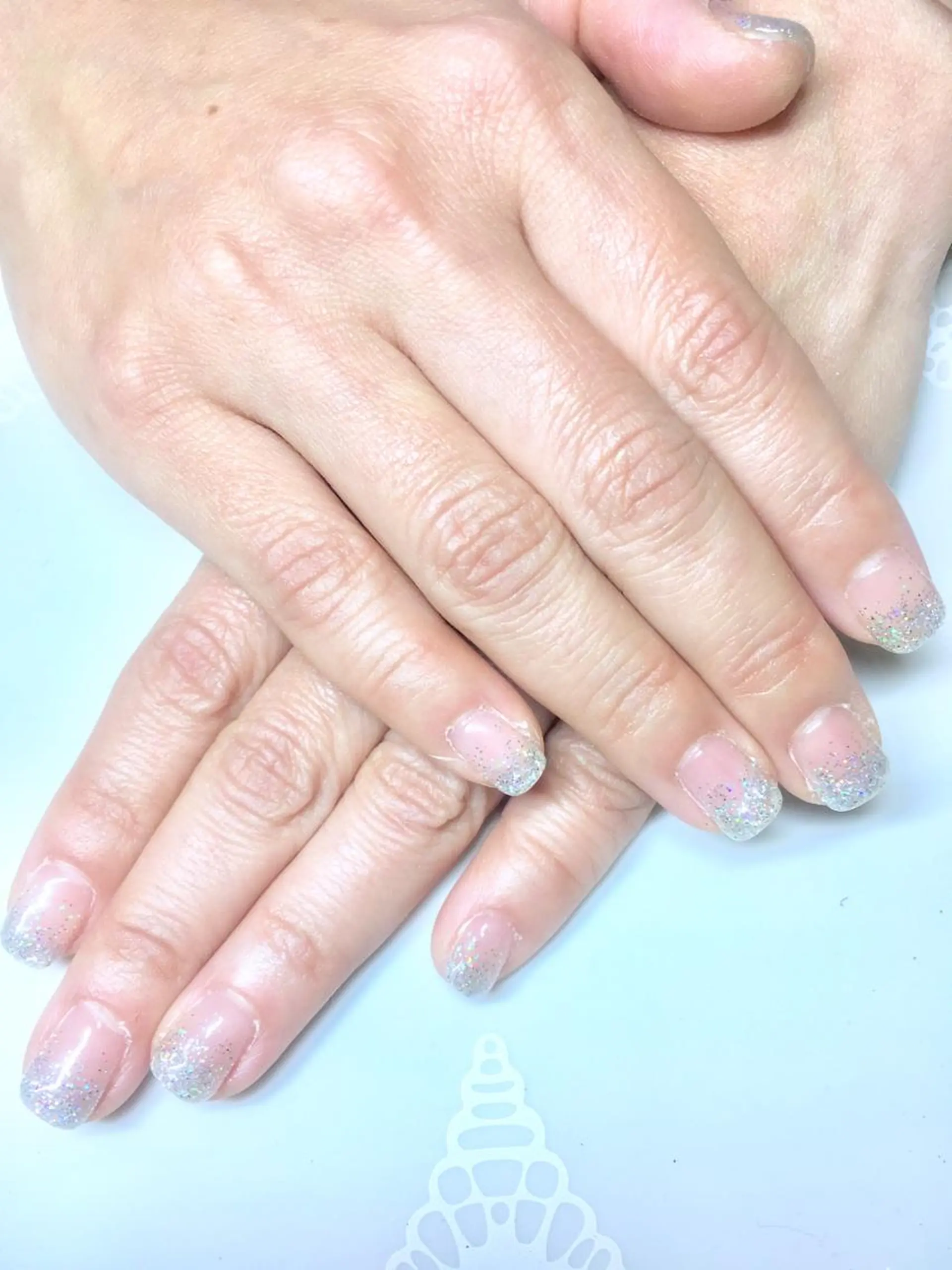 ネイル 新宿ネイルサロン ジェミディローサのネイルデザイン