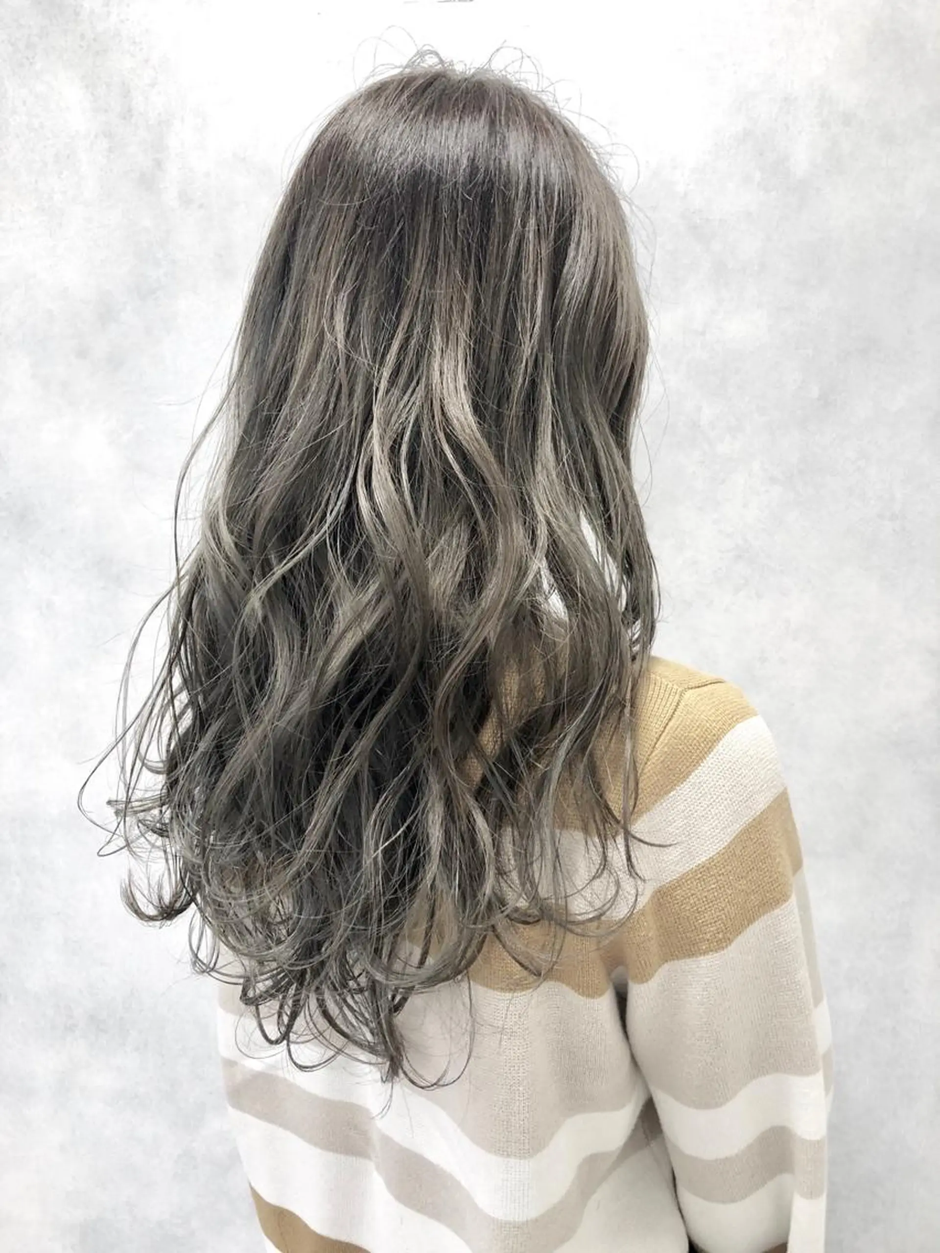 ロング 小澤大輔 YOLO hairのヘアスタイル