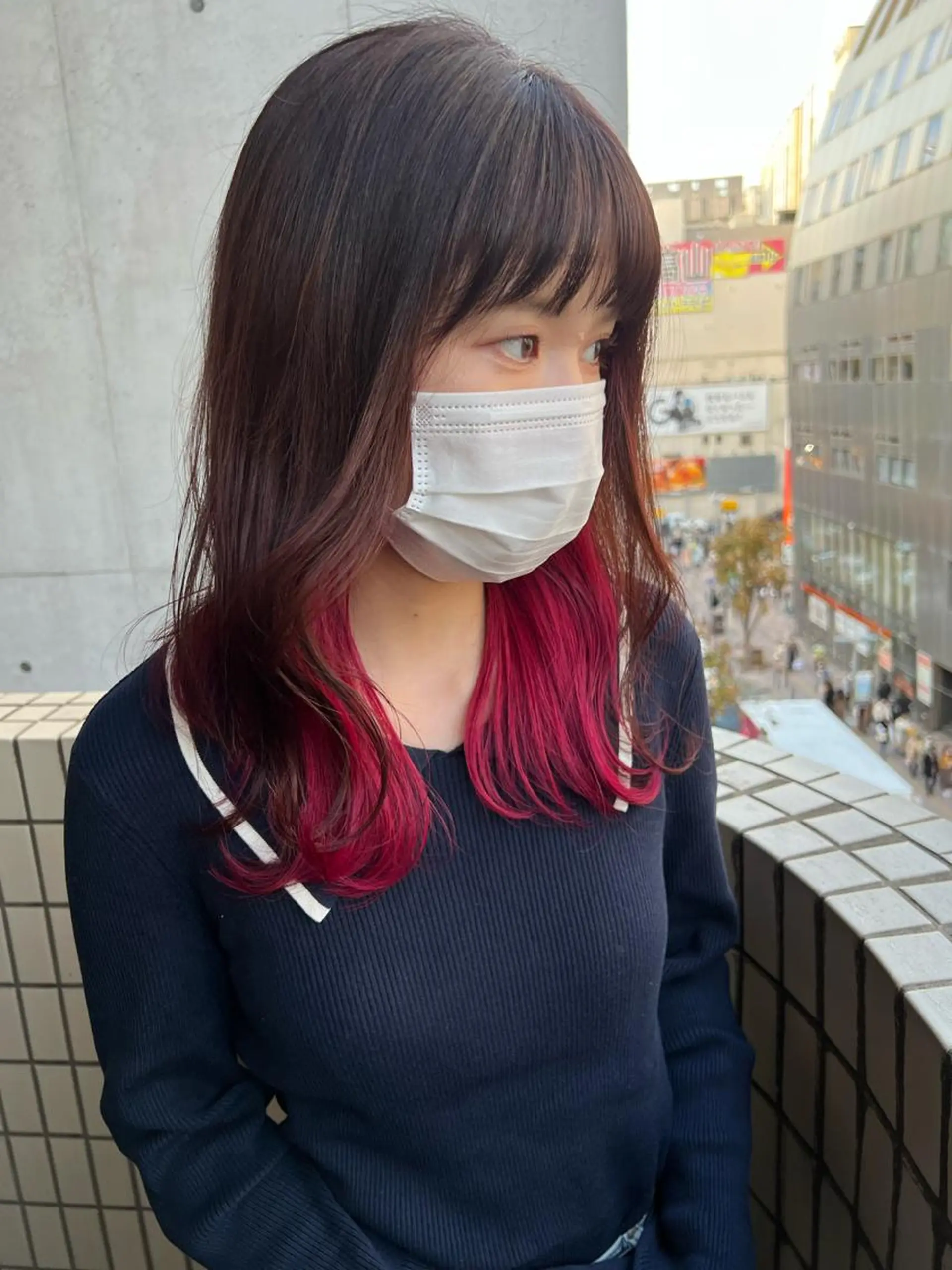 ミディアム おくれ毛 ヘアカラー 韓国🇰🇷レイヤー 映える顔周り🩷のヘアスタイル