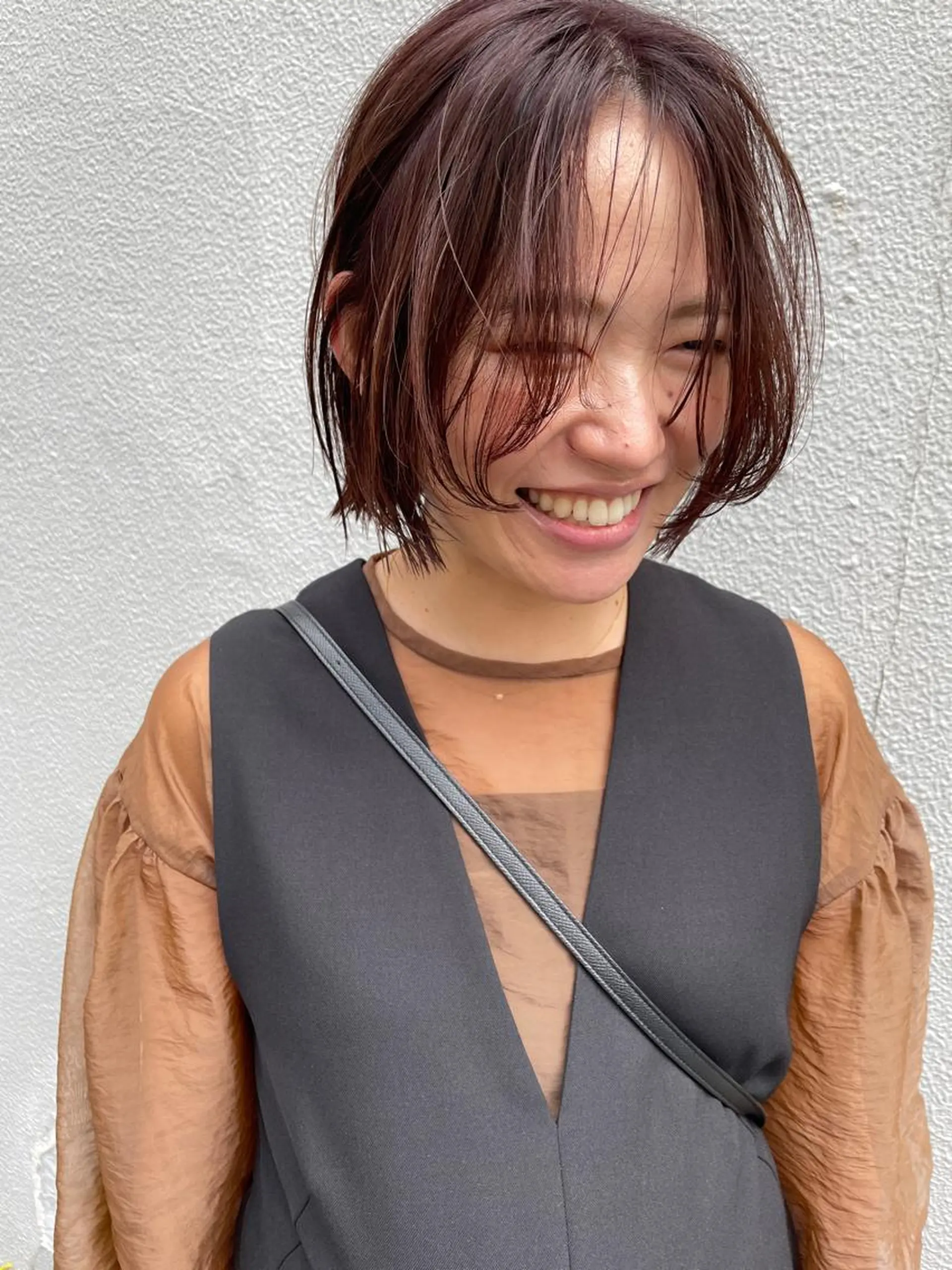 ショート ボブ カット ヘアカラー トリートメント さの あやねのヘアスタイル