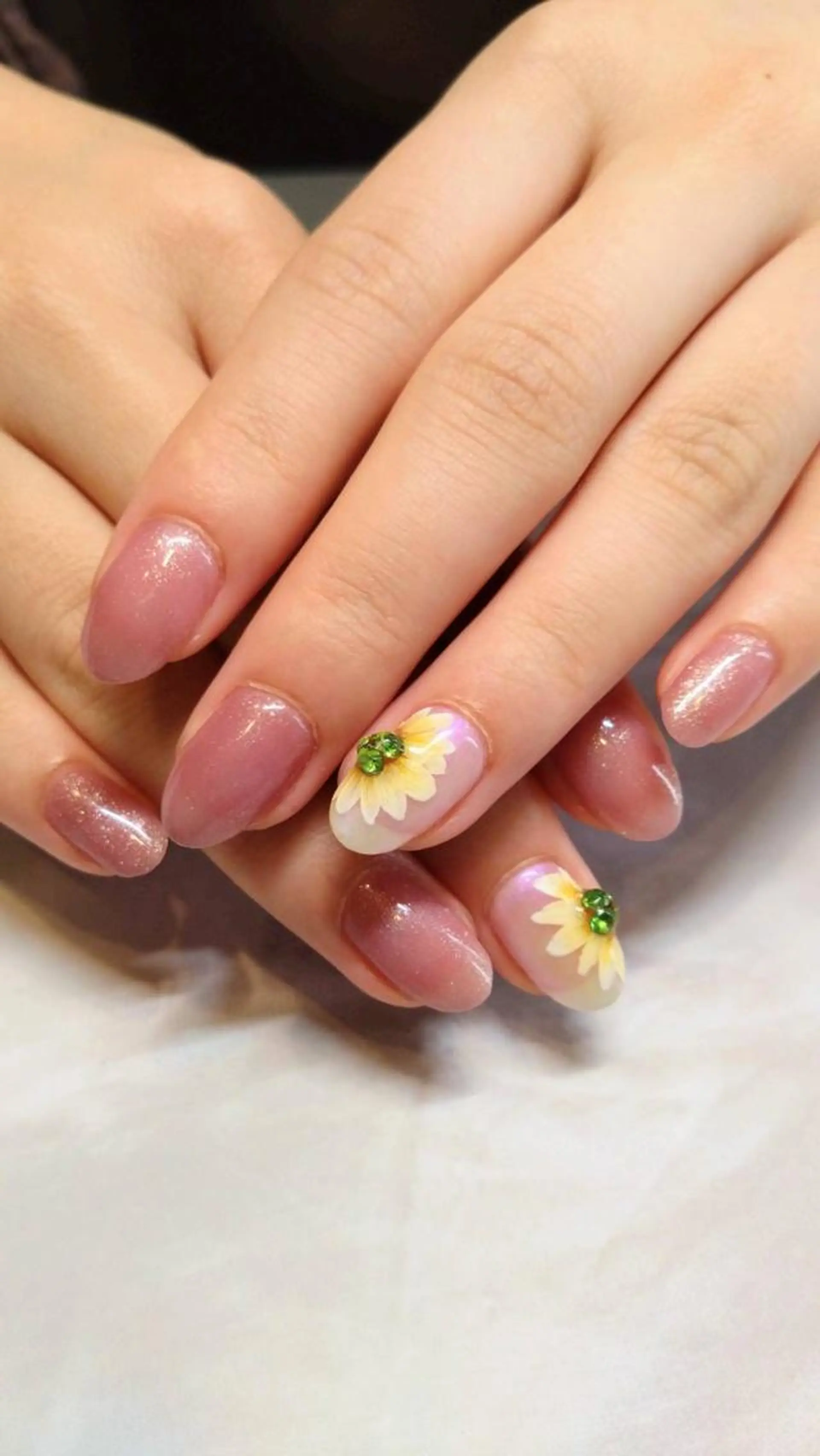 ネイル 大島 七海のネイルデザイン