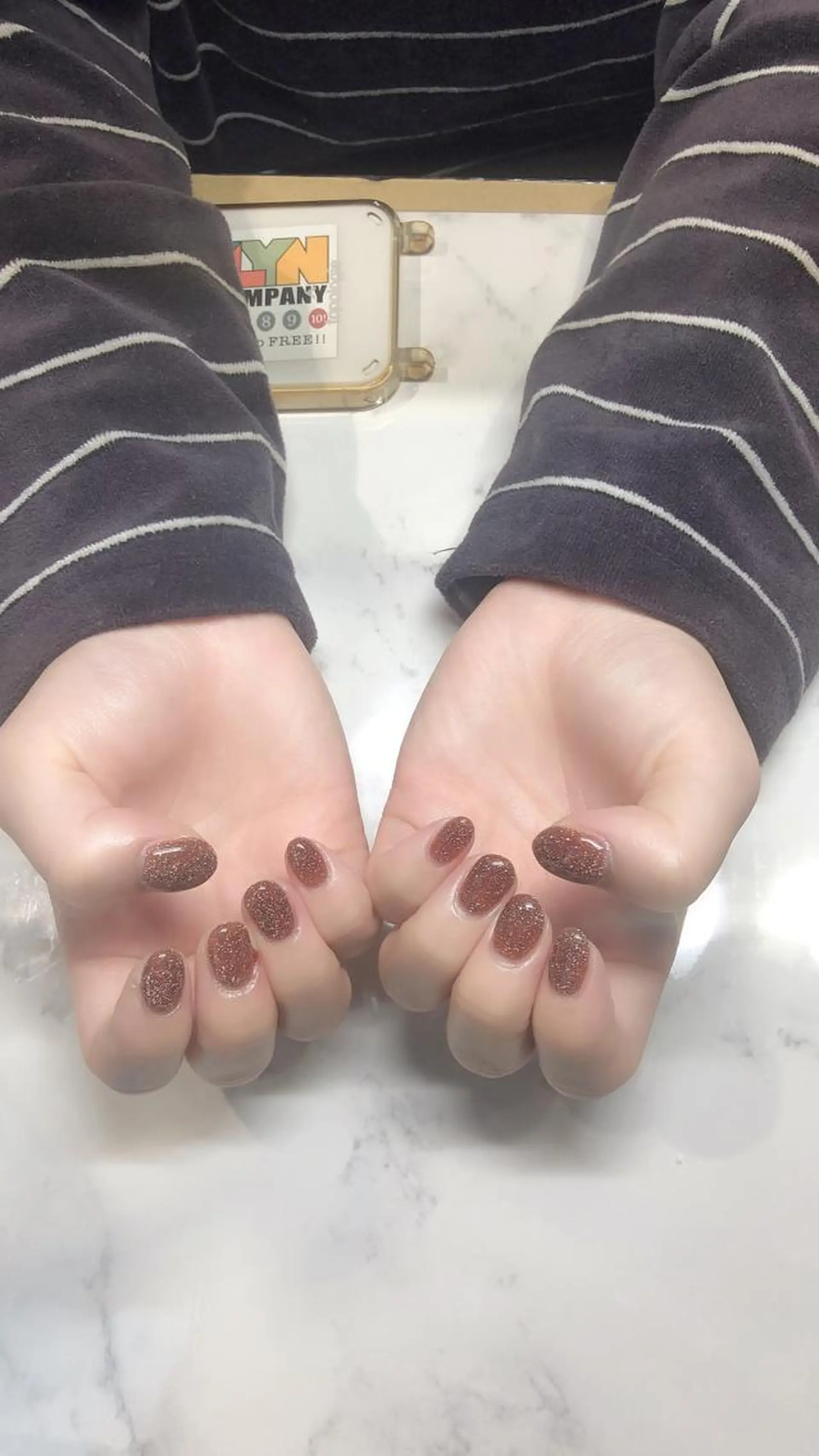 ネイル フラッシュネイル ワンカラーネイル ✨アン ミユ✨のネイルデザイン