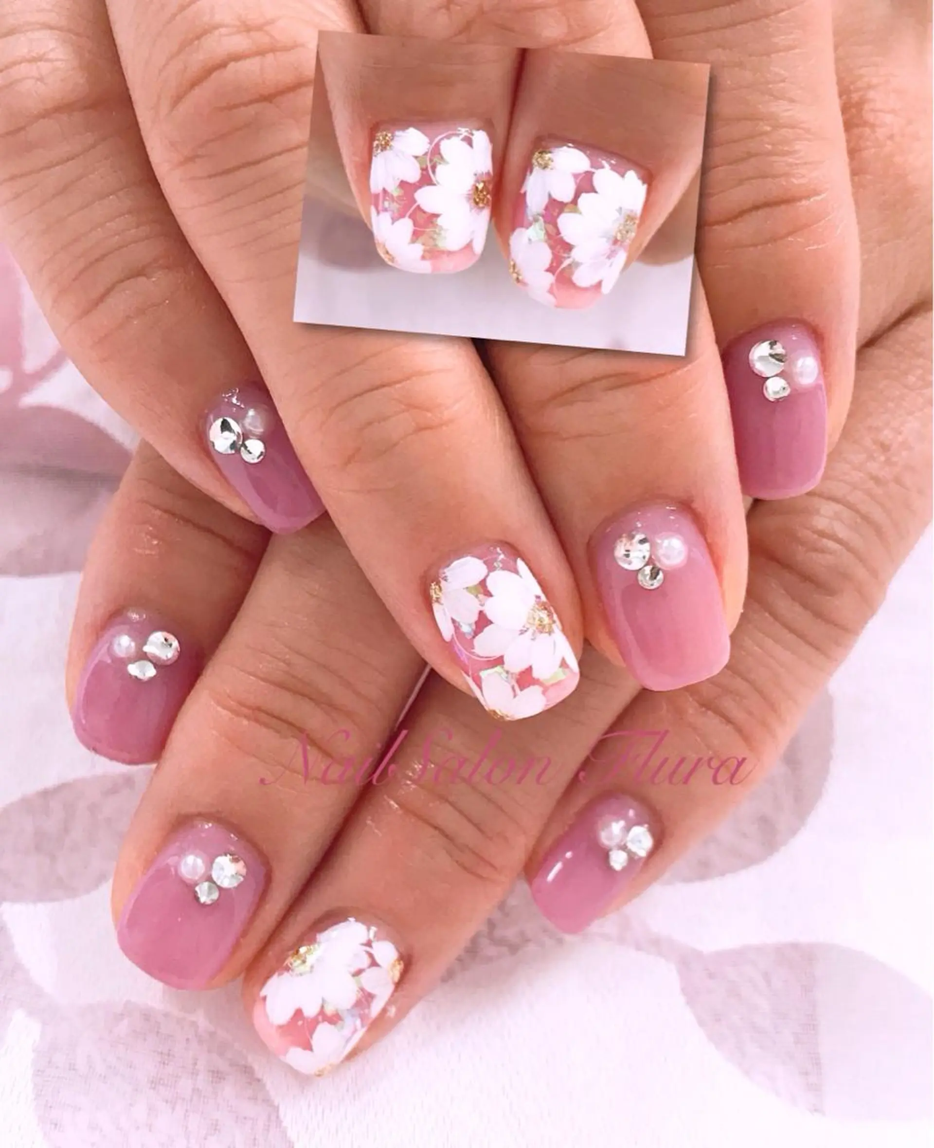 ネイル NailSalon Fluraのネイルデザイン