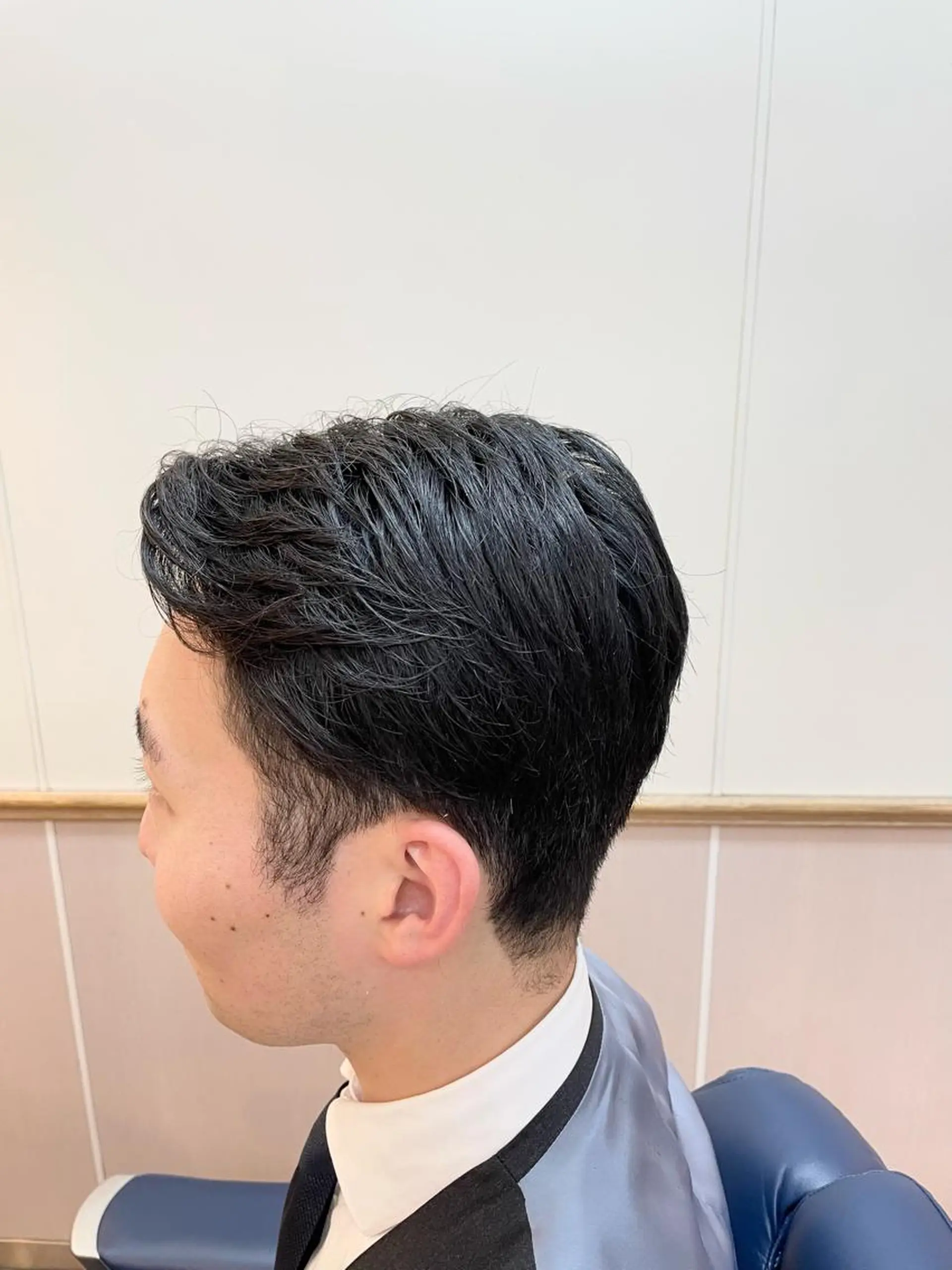 ミディアム 無料メンズカット❗️ 岡本晟我のヘアスタイル