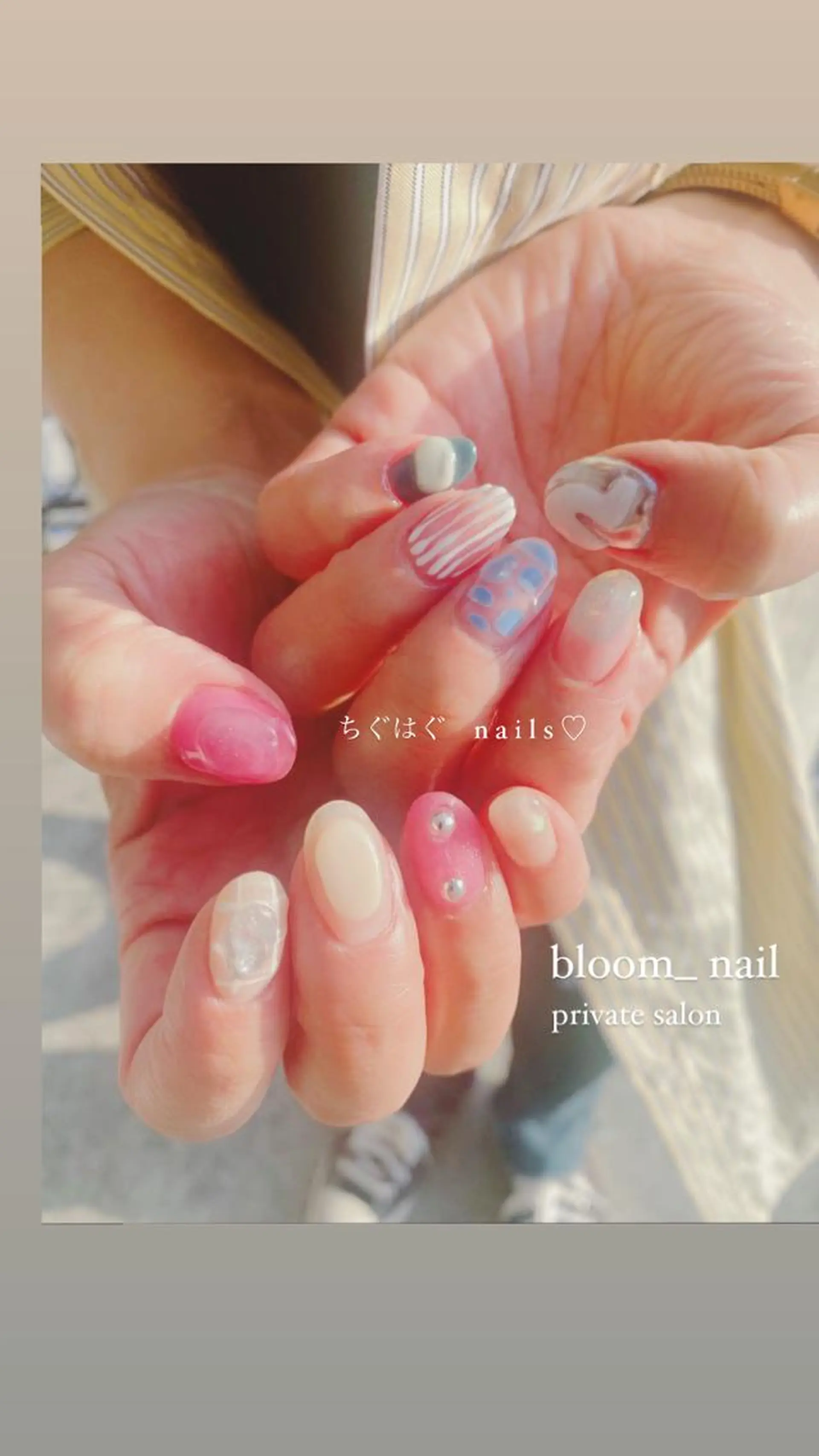 ネイル アートネイル オーロラネイル ブルー ジェルネイル ミラーネイル ハンドネイル ハンドケア bloom_ nailのネイルデザイン