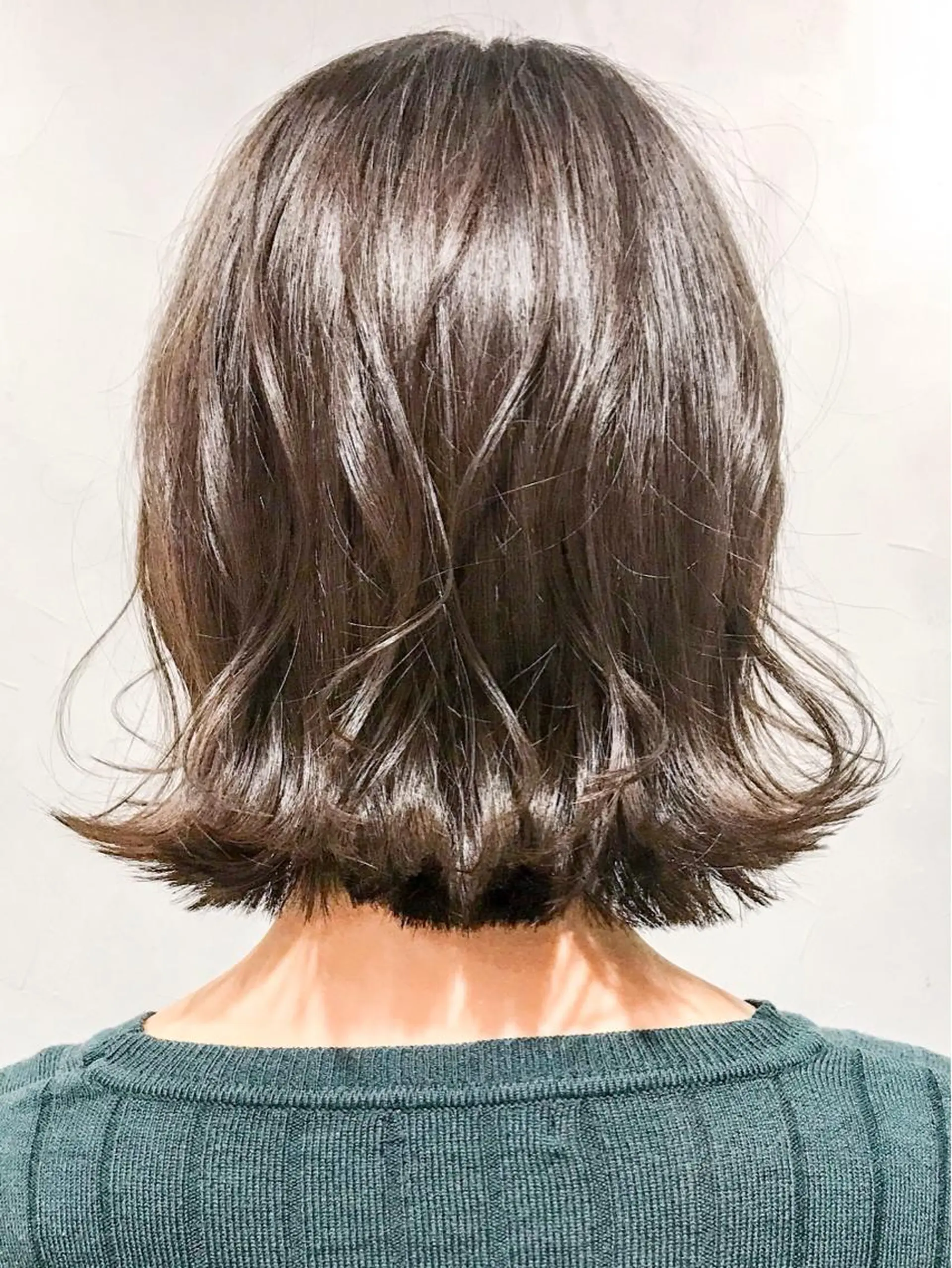 ショート カラー ヘアカラー トリートメント 江畑 匠 新宿三丁目 徒歩30秒⭐️のヘアスタイル