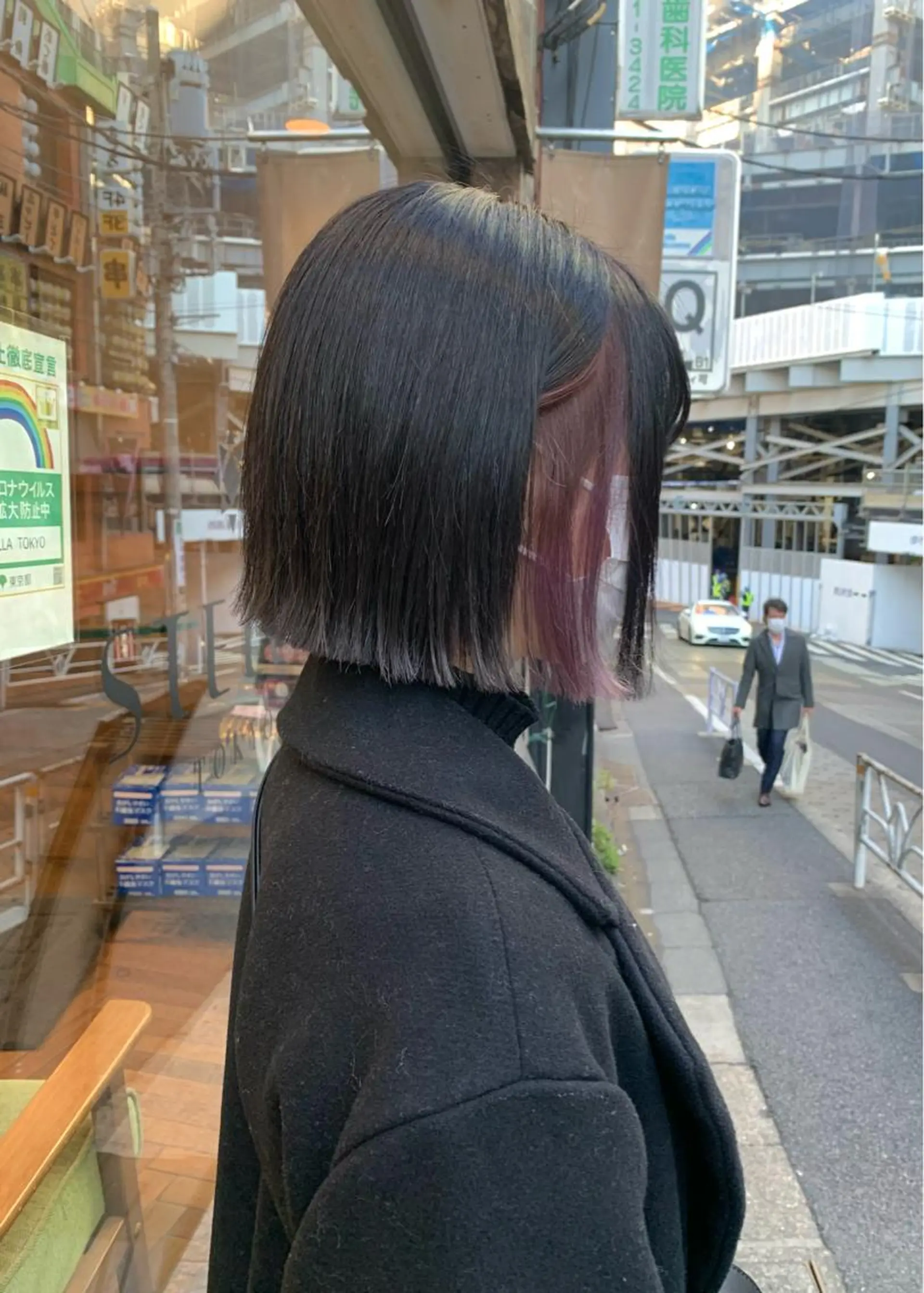ショート カラー インナーカラー ボブ ヘアカラー トリートメント 矢野 晃平のヘアスタイル