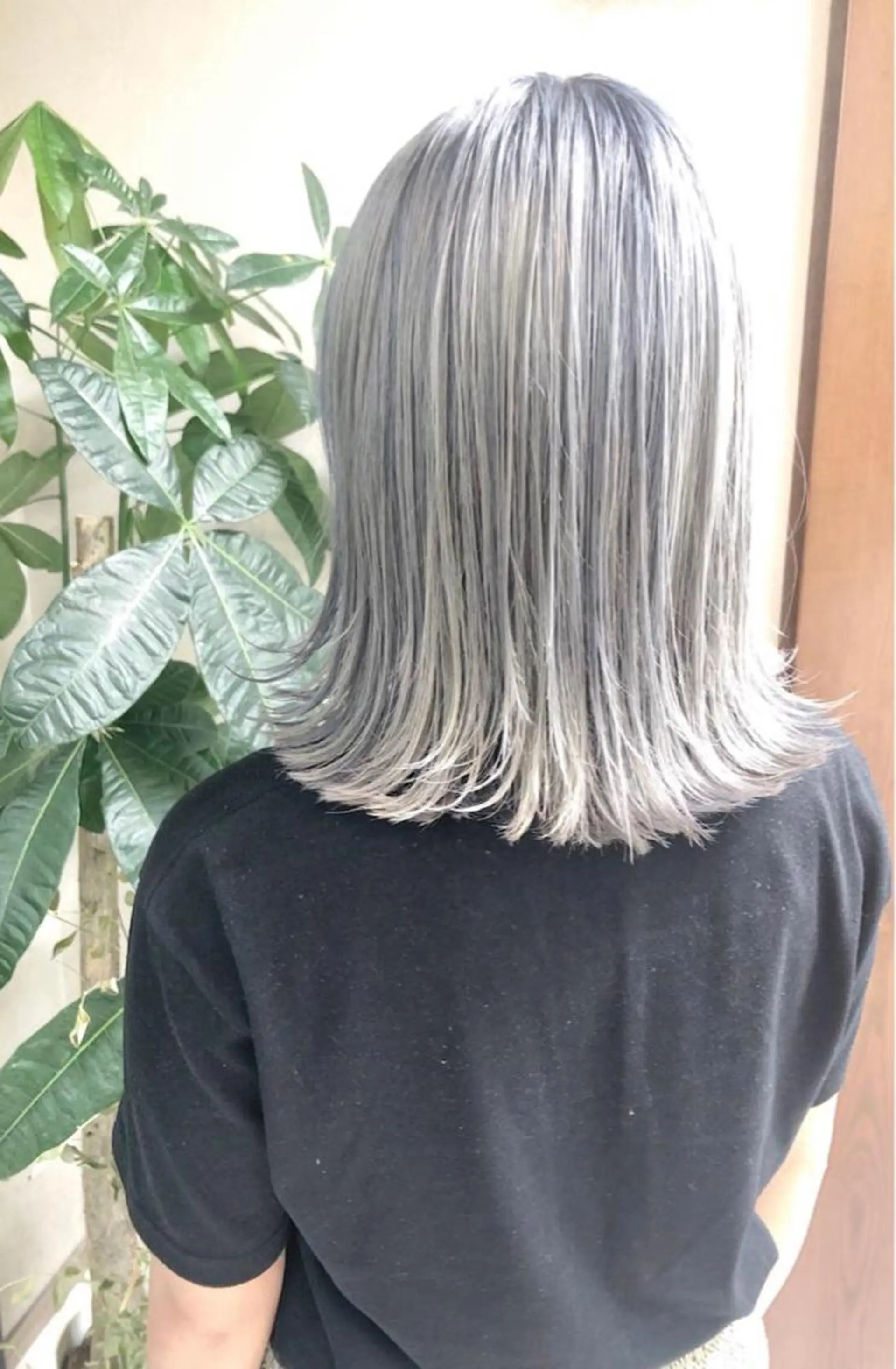 ミディアム カラー ブリーチ 透明感カラー ハイトーンカラー ケアブリーチ /髪質 改善/古橋圭史郎のヘアスタイル