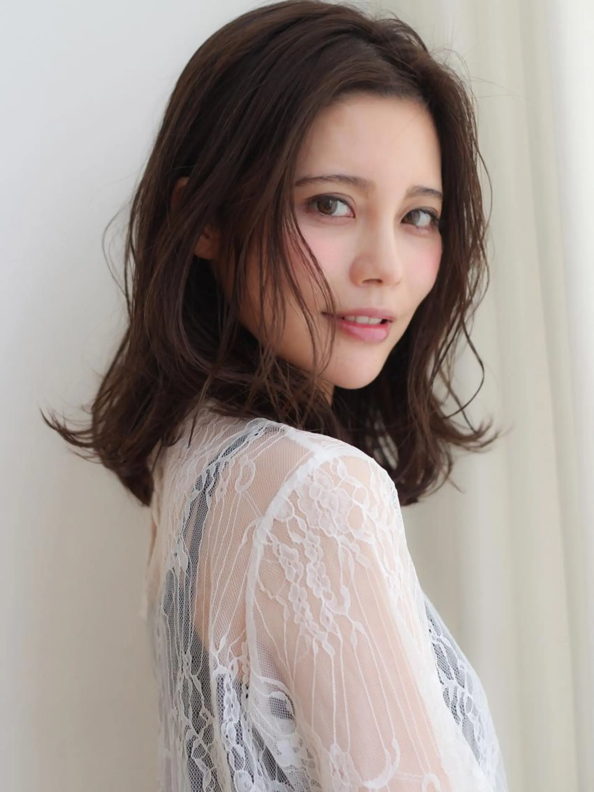 ミディアム カラー パーマ ヘアアレンジ ニュアンスパーマ 髪質改善/韓国風 レイヤー/田村祐樹のヘアスタイル