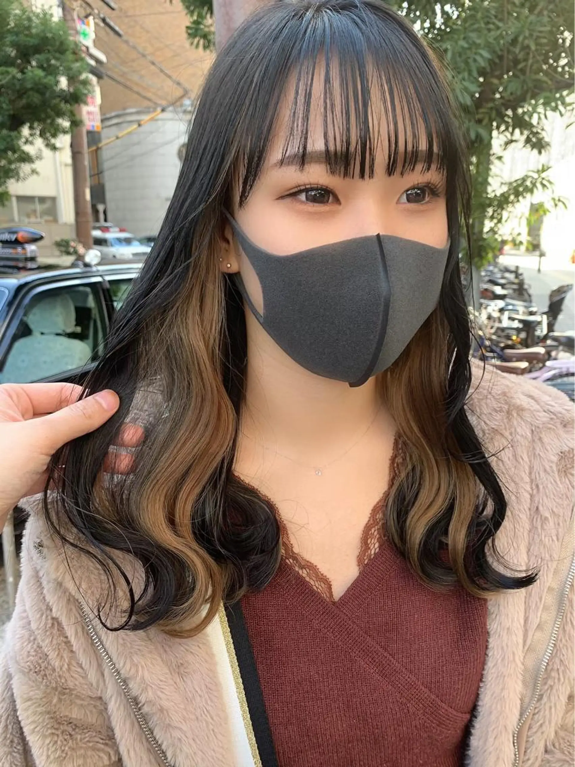 ロング 韓国風カラー 韓国風ヘア シースルーバング 亀川蓮 Agu hairのヘアスタイル