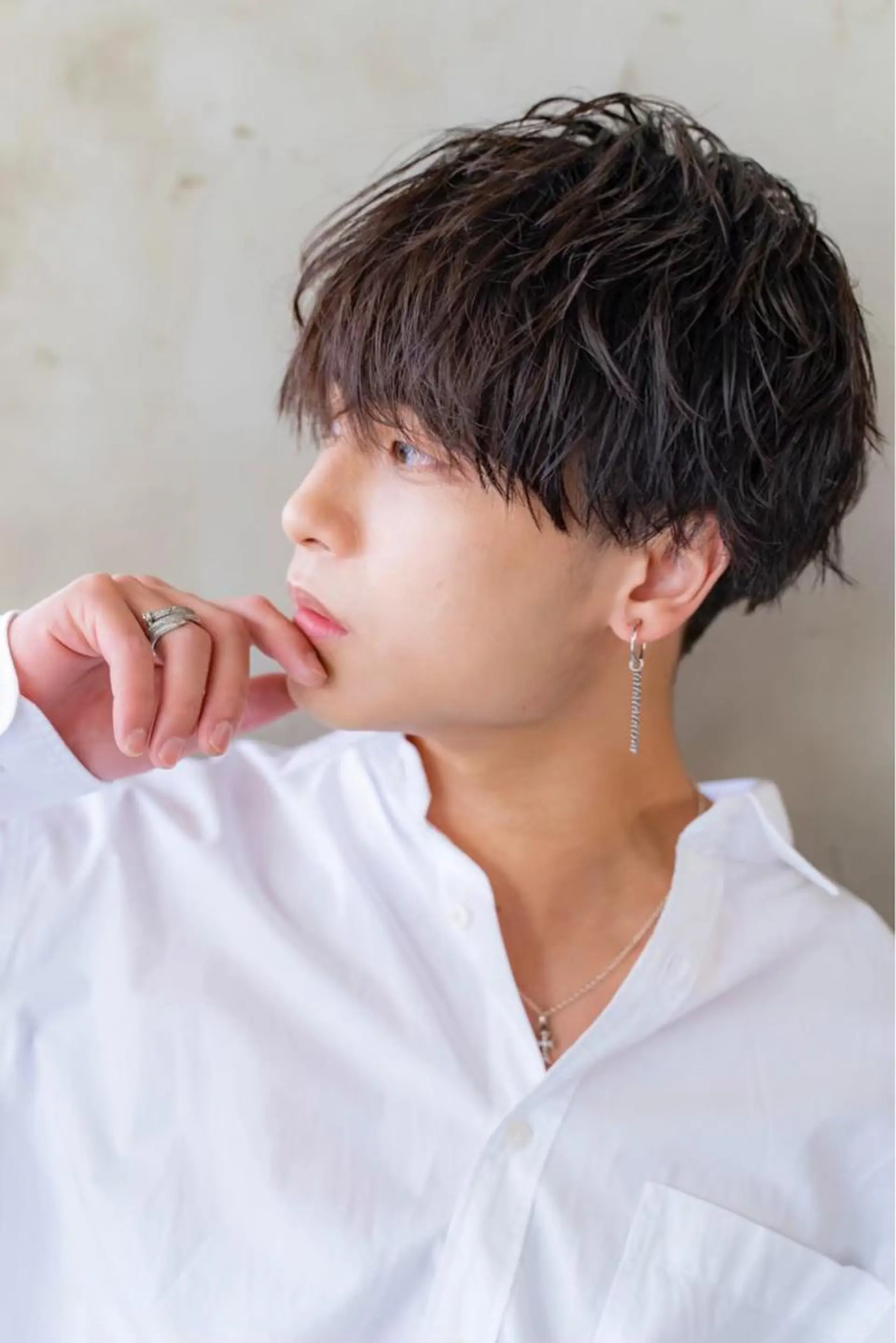 ミディアム カラー パーマ メンズ カット ヘアカラー トリートメント ヘアセット 新宿/韓国ヘア/ 髪質改善ストレートのヘアスタイル