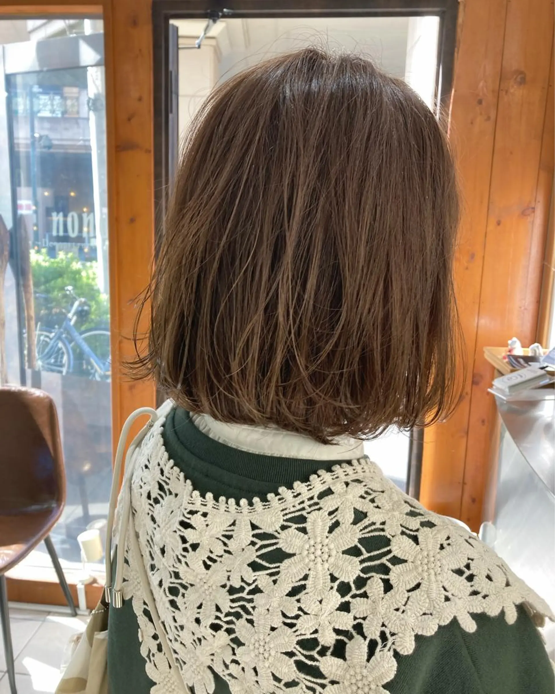 ショート カラー カット 金子 歩実のヘアスタイル