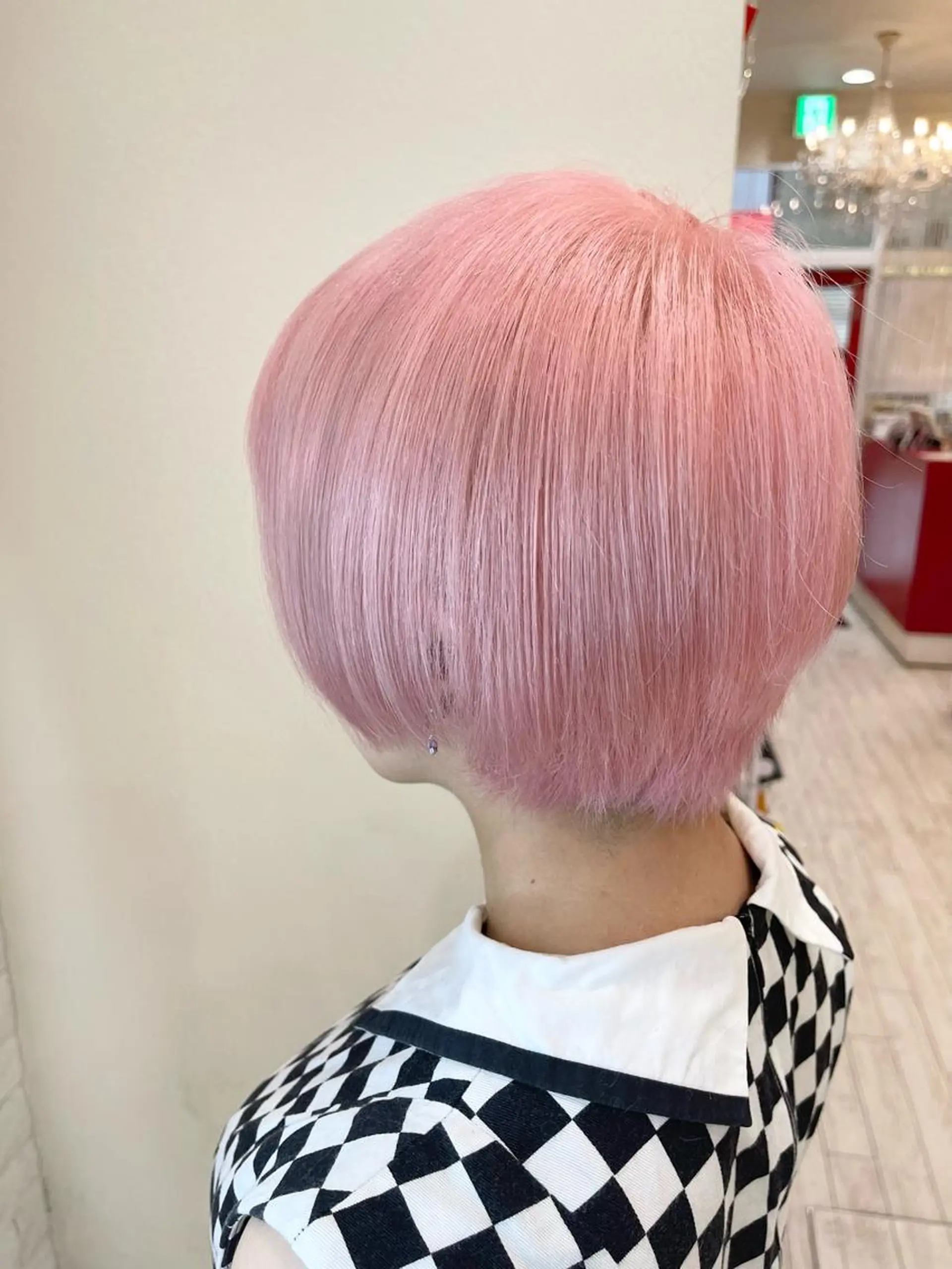 カラー ハイトーンカラー ピンクカラー ヘアカラー 名古屋のピンク好き かずくん🦩のヘアスタイル