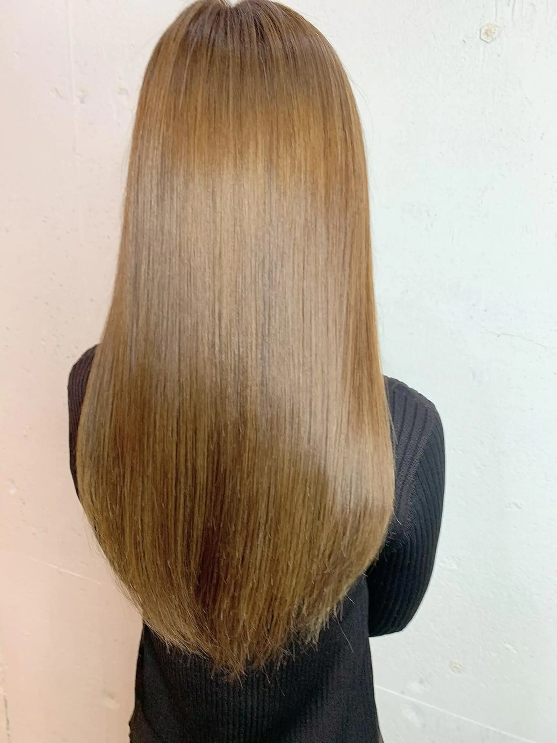 ロング カラー ベージュカラー シアーベージュ カット ヘアカラー トリートメント 💛丁寧さNo.🥇 🧸片山智裕💛のヘアスタイル