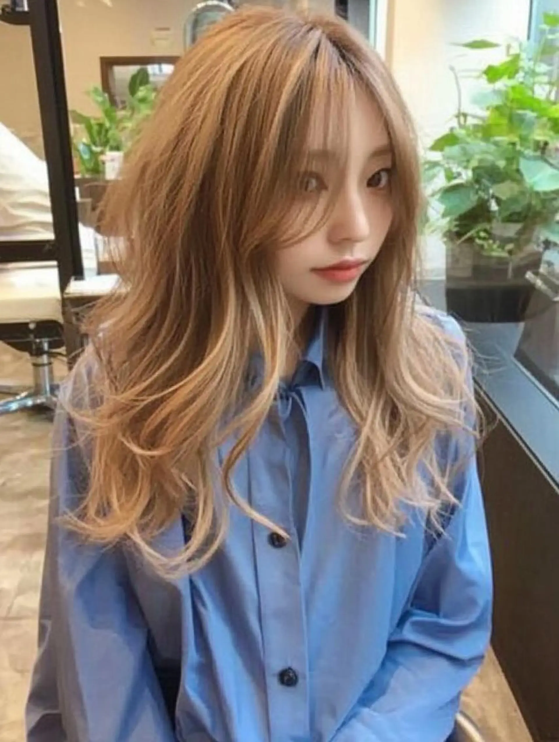 カラー GiseL kotoneのヘアスタイル