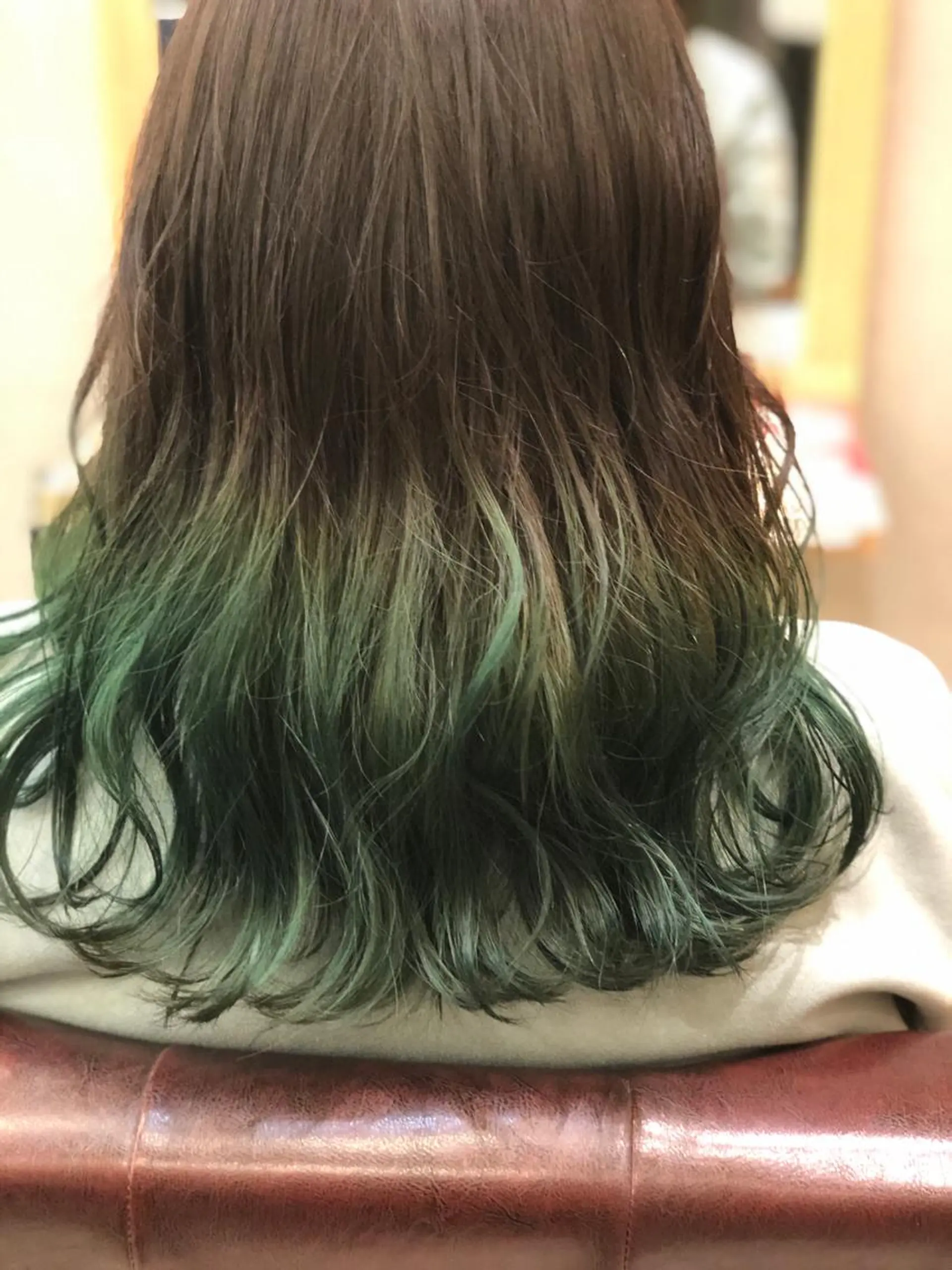 ミディアム カラー ヘアアレンジ ブリーチ ケアブリーチ 鳴海 悠のその他イメージ