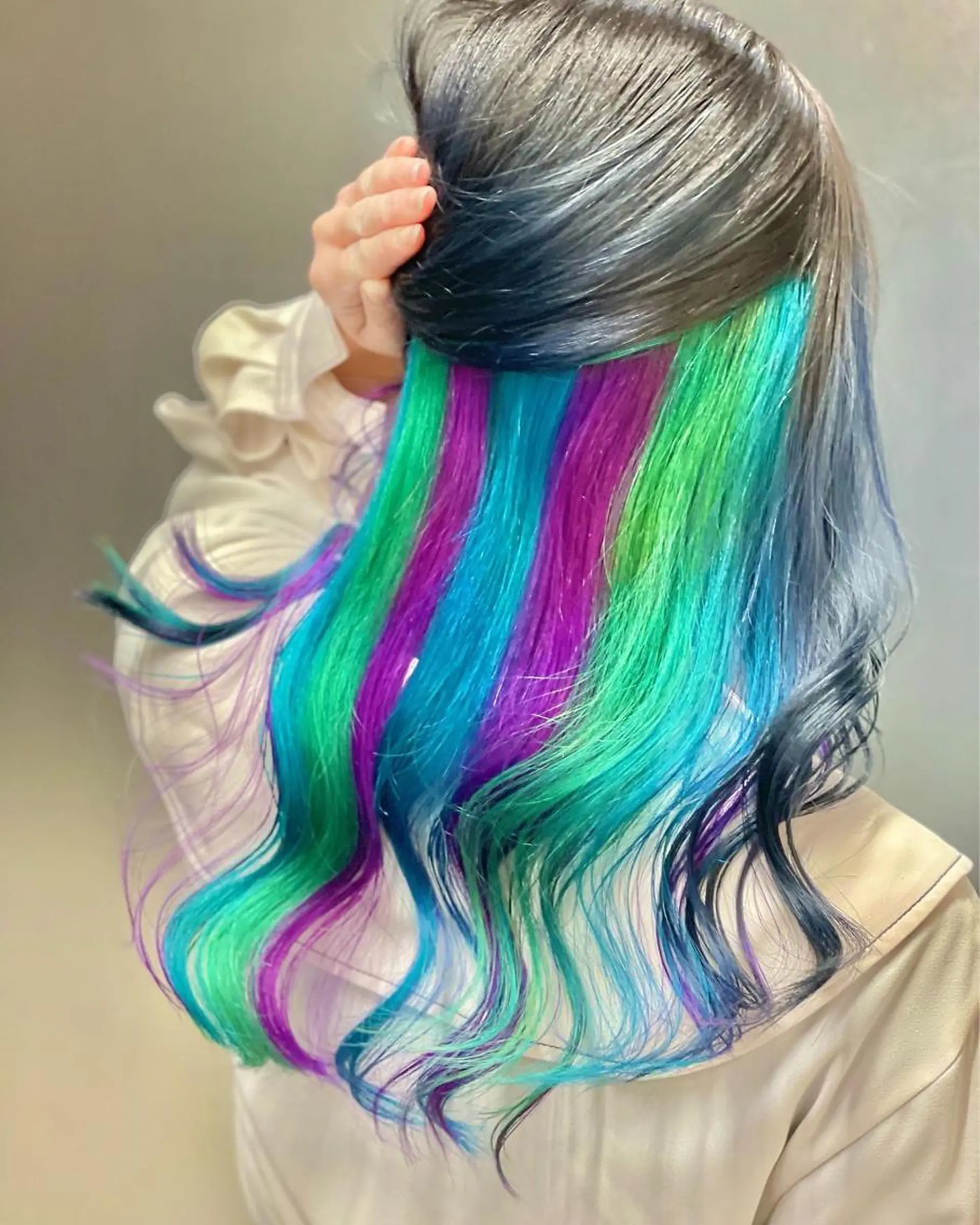 ミディアム カラー ヘアアレンジ ブリーチ ケアブリーチ ダブルカラー インナーカラー 髪質改善 ヘアカラー トリートメント 髪質改善×ハイトーン 中田啄也のヘアスタイル