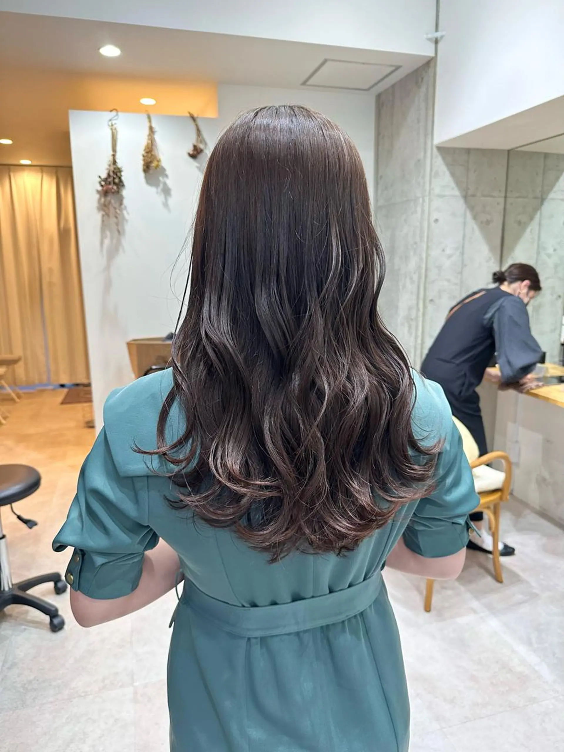 セミロング ラベンダーブラウン カット ヘアカラー トリートメント ✨透明感カラー/縮毛 恵比寿HAYATO✨のヘアスタイル