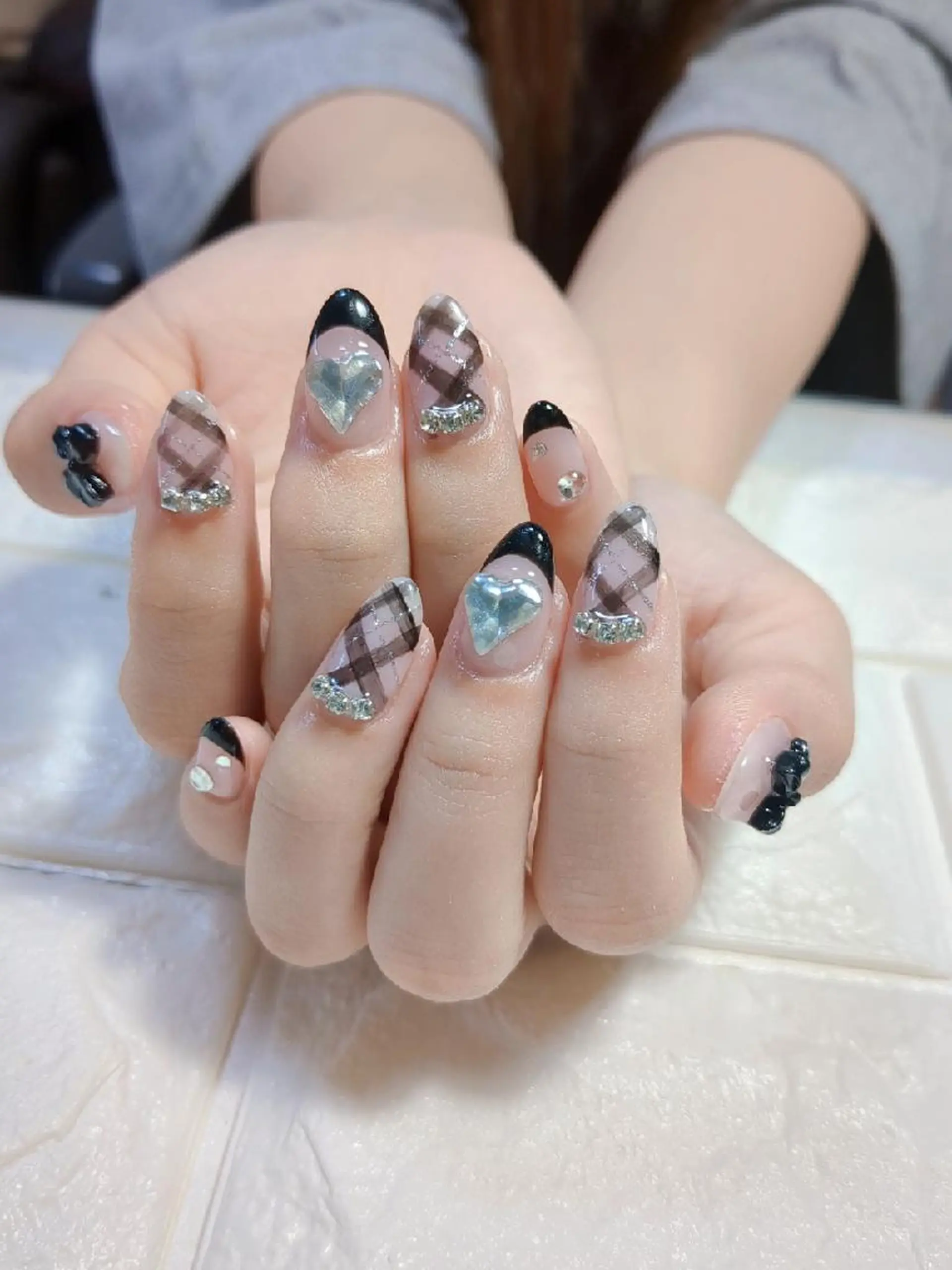 ネイル 横浜市中区曙町 E·U·Bネイルのネイルデザイン