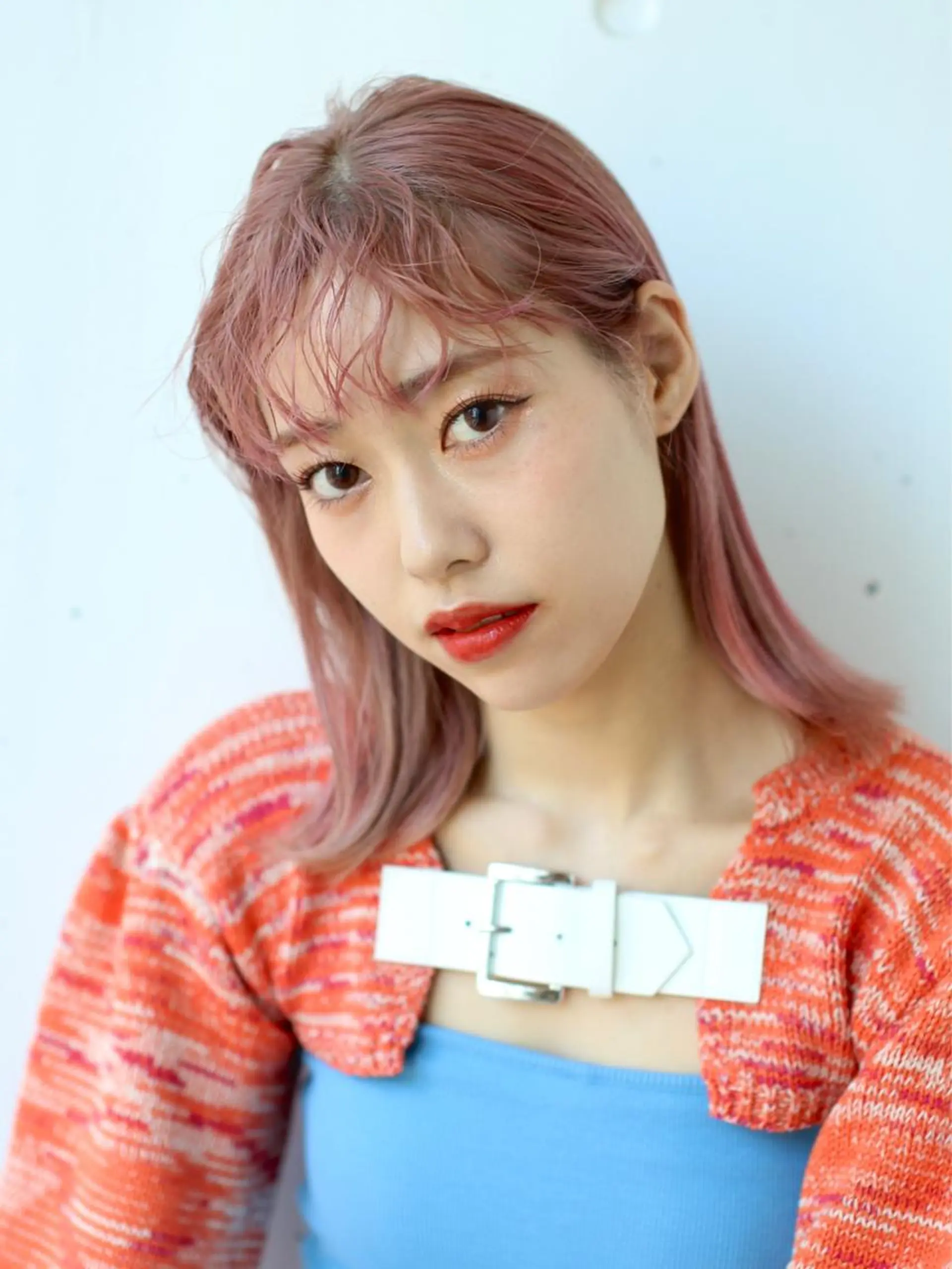 ミディアム 阪口 依美奈のヘアスタイル