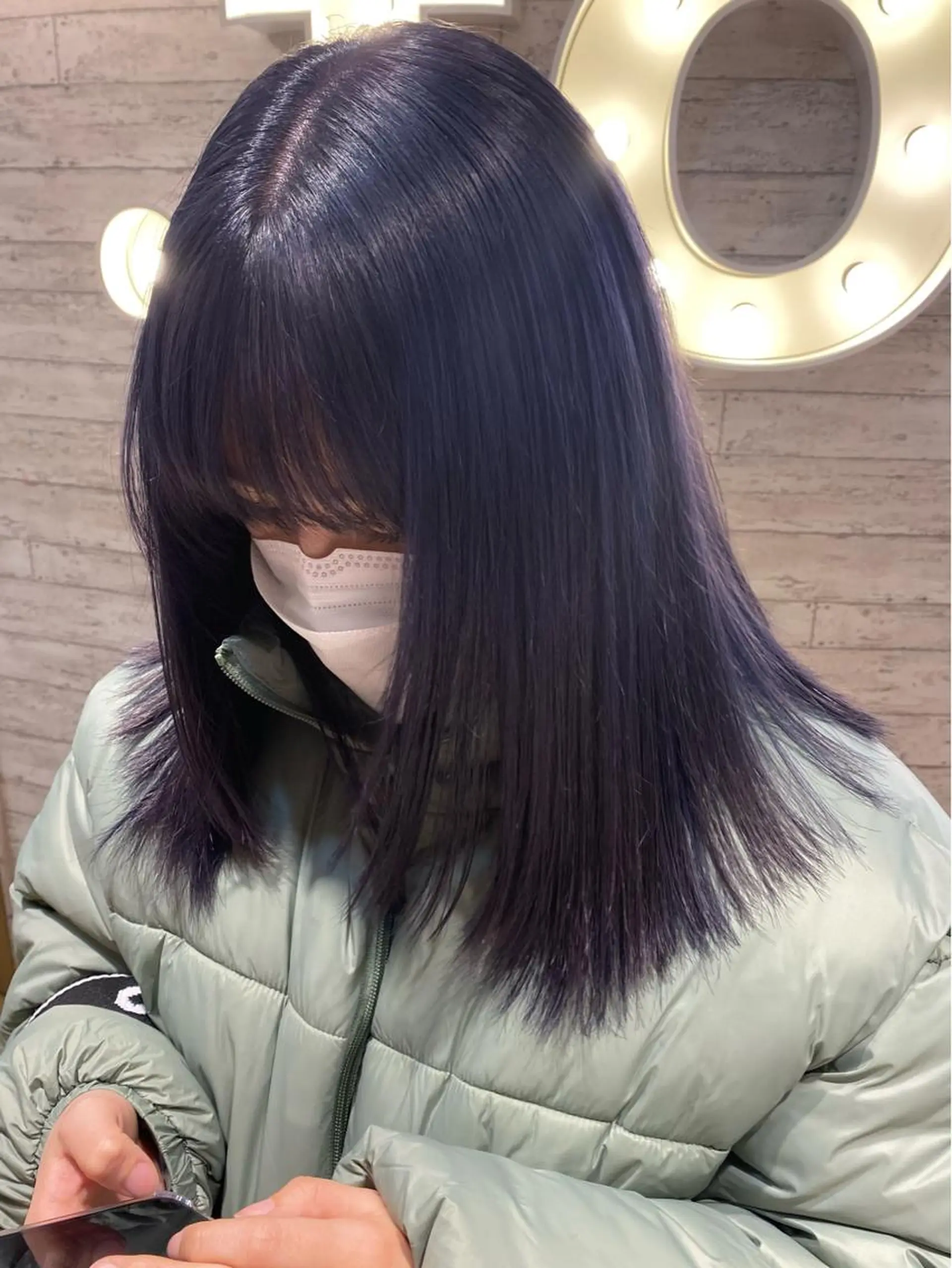 ミディアム 中村 彩夏のヘアスタイル