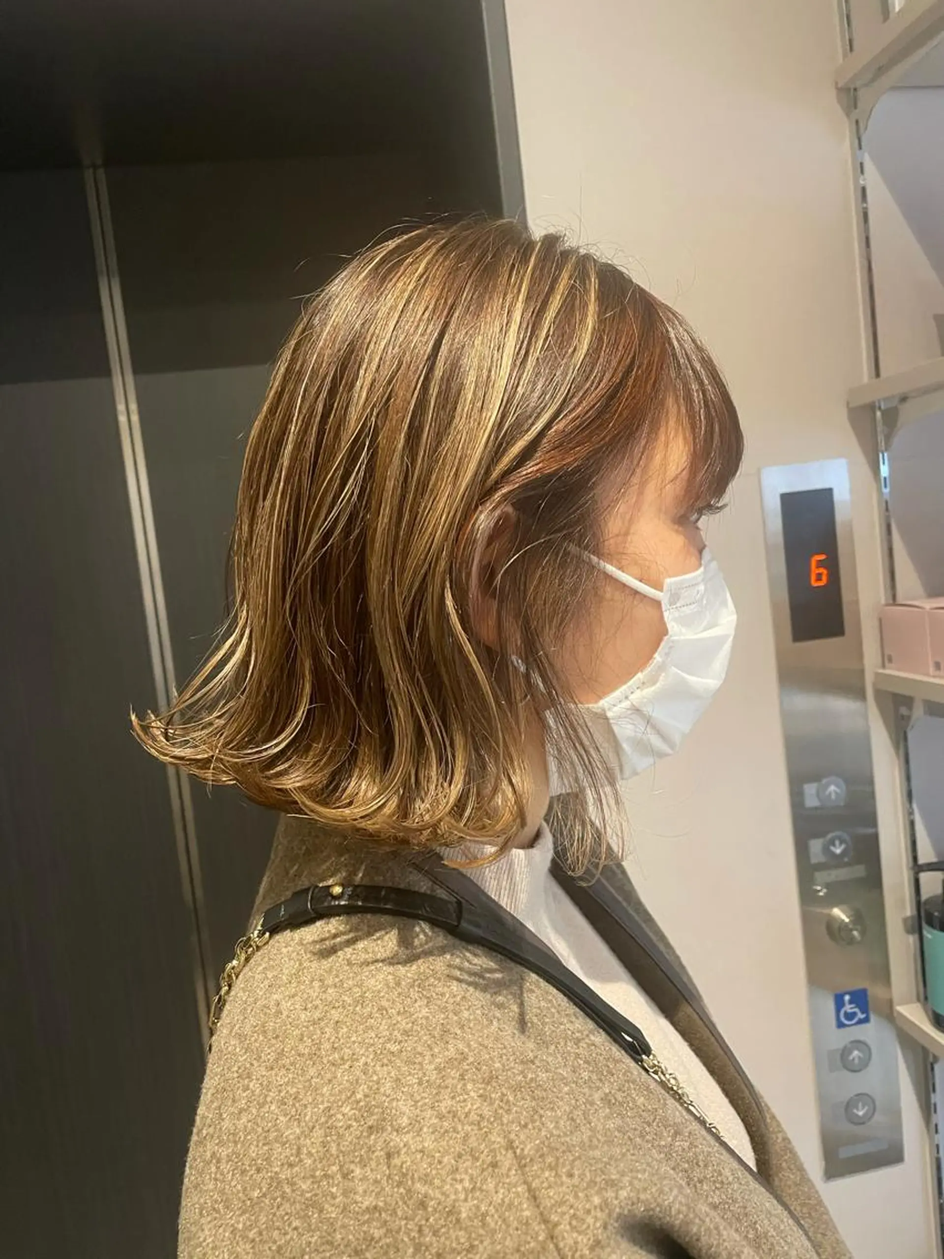 ショート カラー ハイライトカラー ハイライト ブリーチ👩‍🦳/ ‪✂︎MANAMIのヘアスタイル