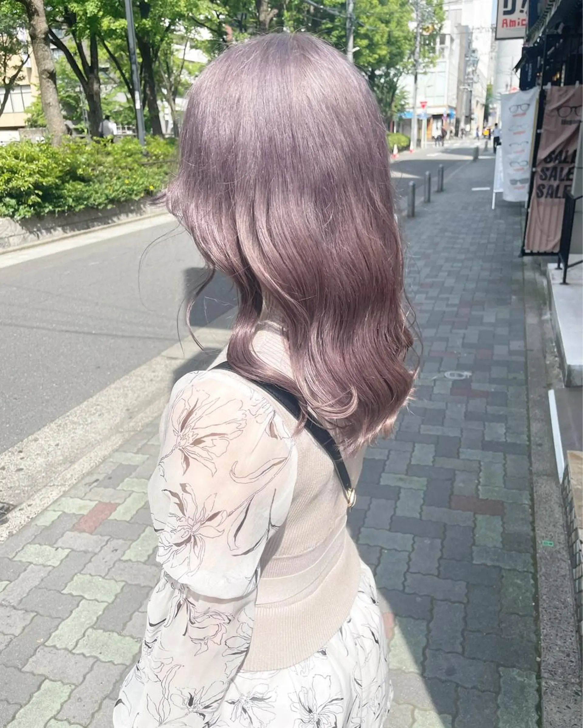 セミロング カラー ブリーチ ラベンダーカラー シルバー ヘアカラー トリートメント 羽田翔大/ブリーチ/ ボブカット/店長のヘアスタイル