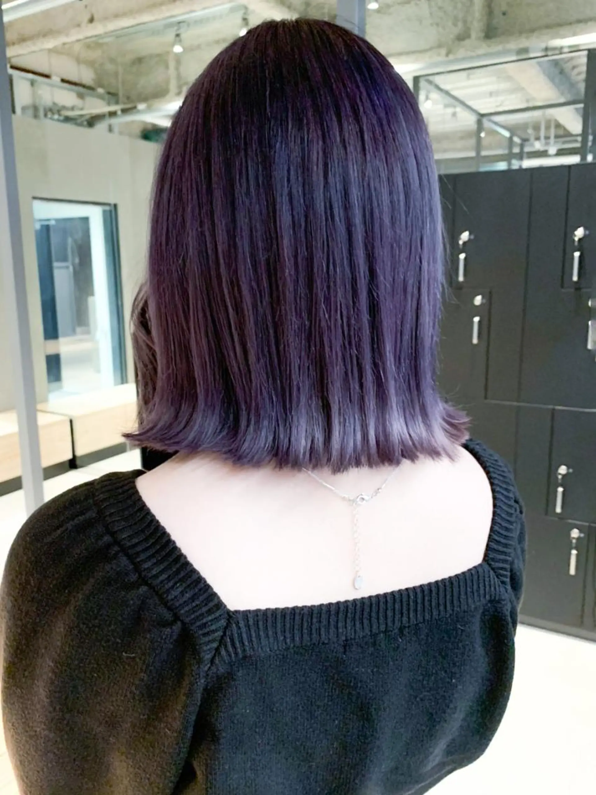 ミディアム カラー ボブ 外ハネヘア カット ヘアカラー トリートメント ITbyALBUM 下北沢店のヘアスタイル