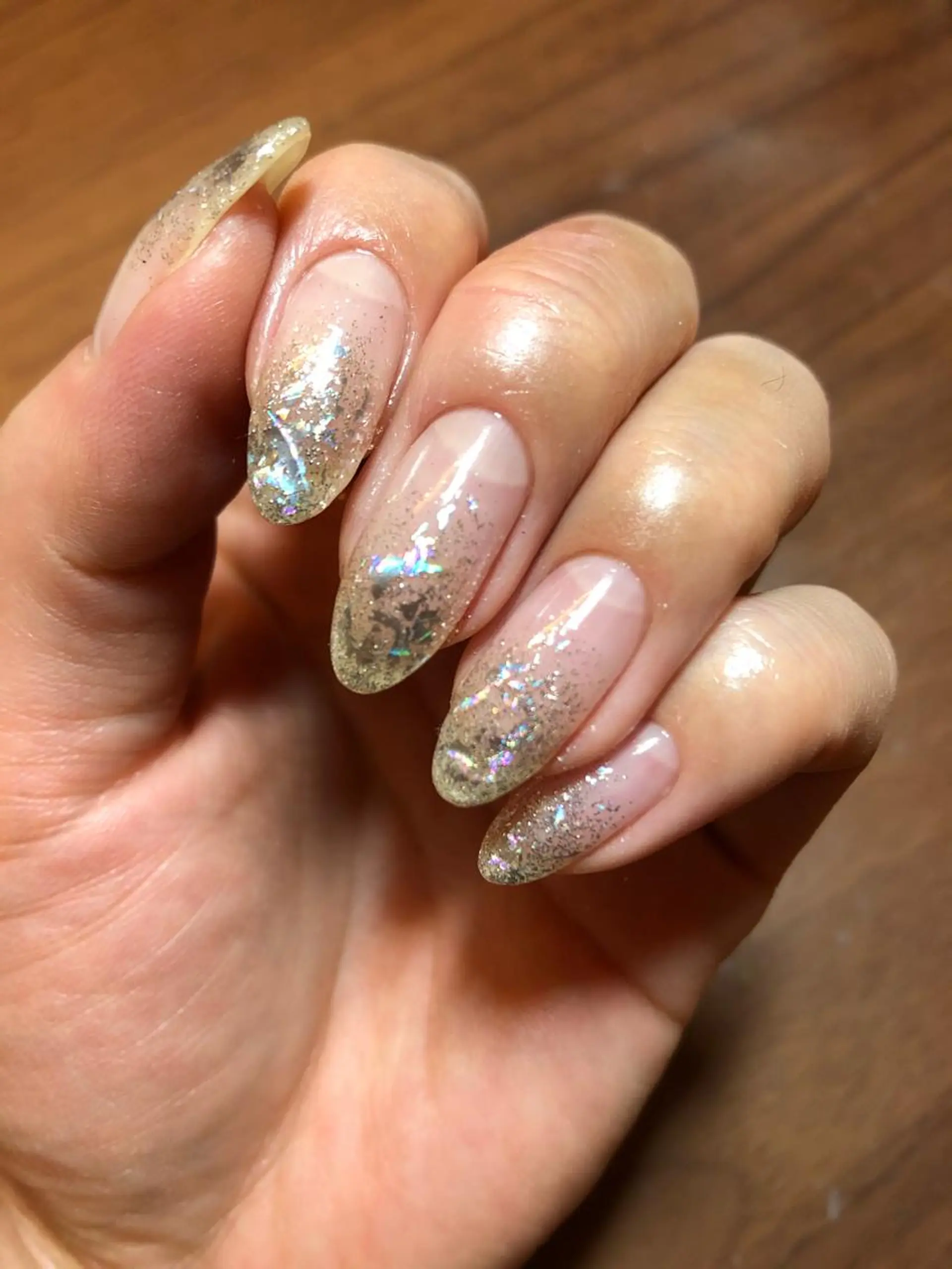 ネイル グラデーション ラメ(グリッター) シルバー シンプルネイル M nail はやまうららのネイルデザイン