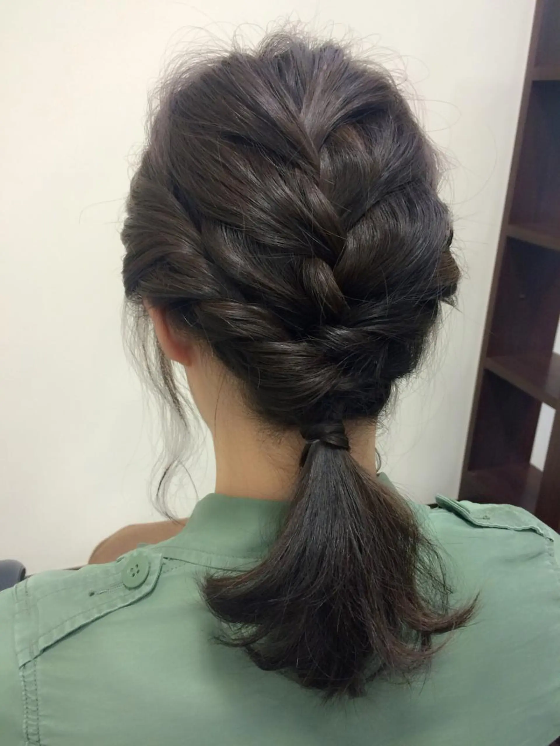 ミディアム セミロング ヘアアレンジ 沢田 瞳のヘアスタイル