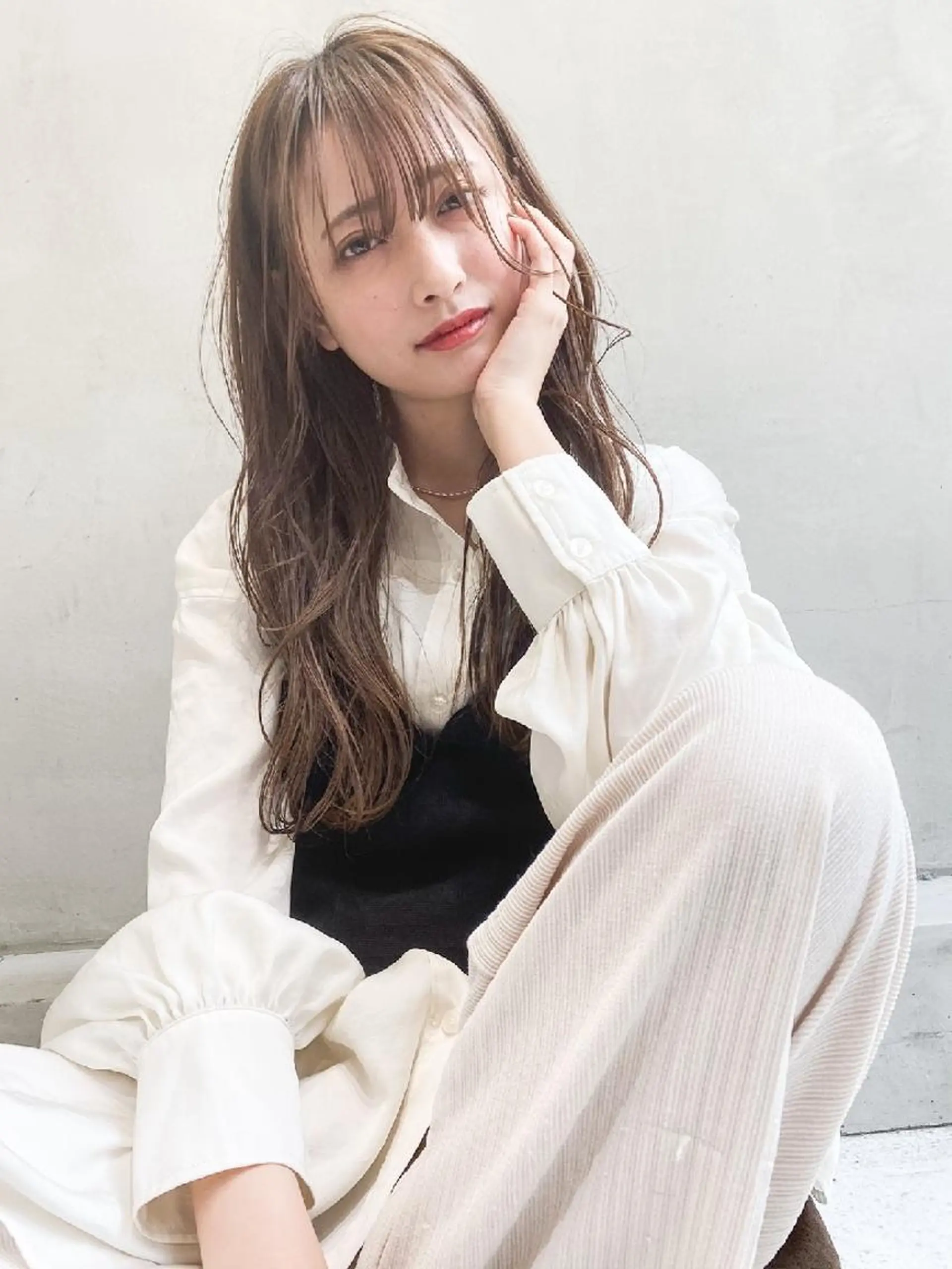 ロング カラー ヘアアレンジ パーマ ネイル キッズ メンズ マツエク・マツパ ロング ロングネイル カット ヘアカラー トリートメント 🌸グレージュ/ ベージュ🌸yutaのヘアスタイル