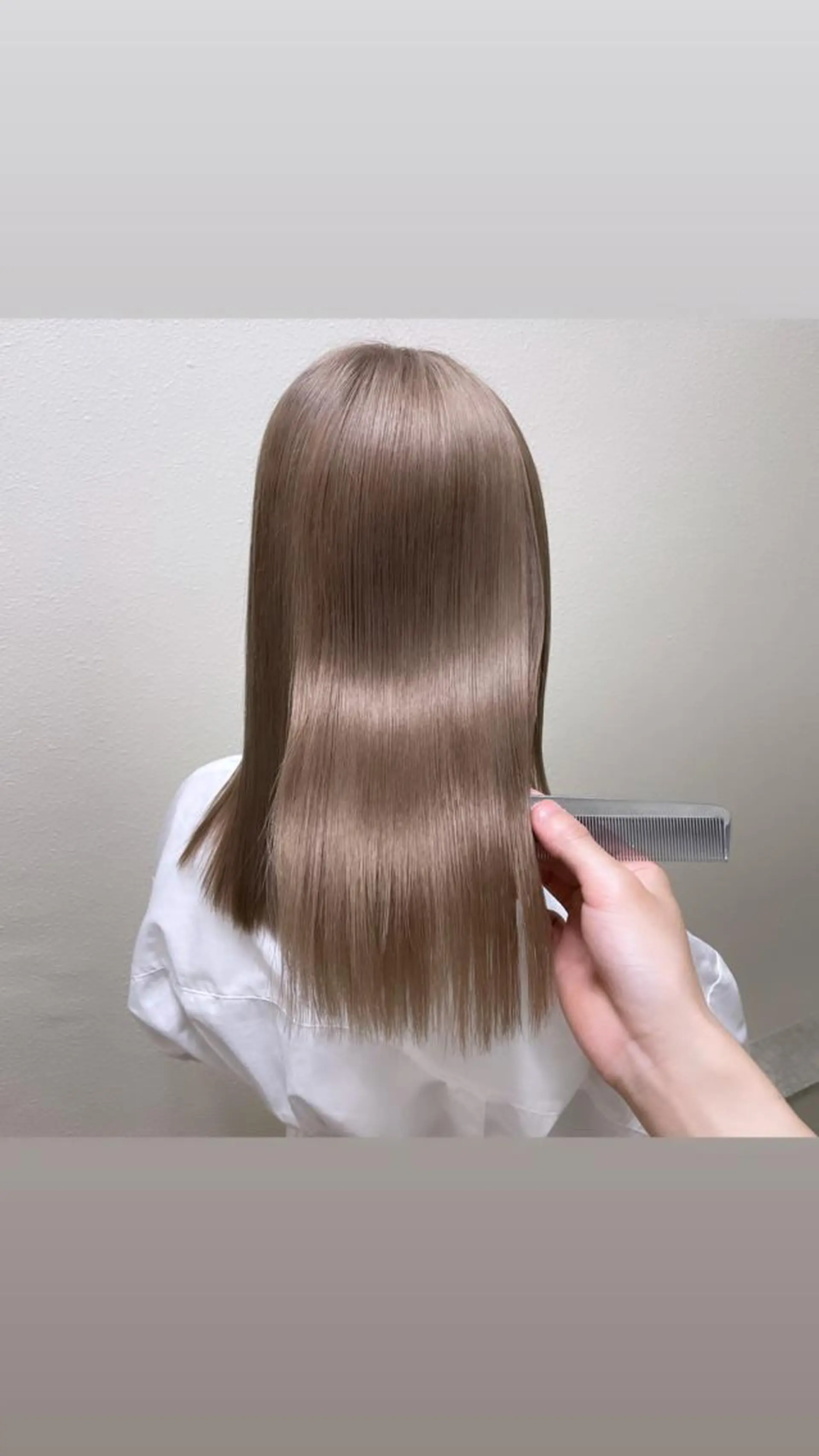 ミディアム カラー パーマ ヘアアレンジ メンズ キッズ ネイル マツエク・マツパ メンズブリーチ メンズハイライト メンズインナーカラー メンズ韓国風 ブリーチ 切りっぱなしヘアボブ ミディアムヘアRYOのヘアスタイル