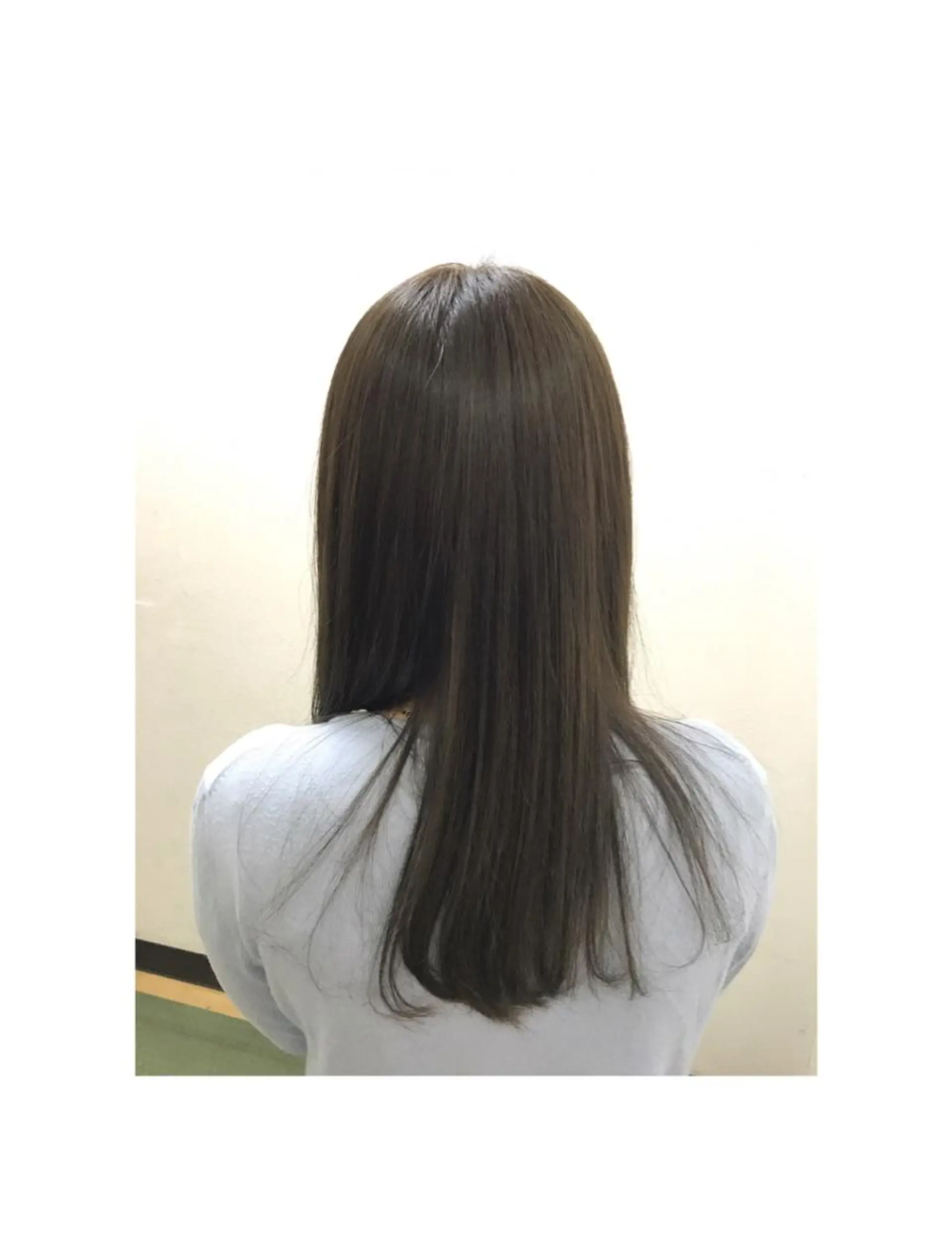 セミロング カラー ヘアカラー トリートメント shi hoのヘアスタイル