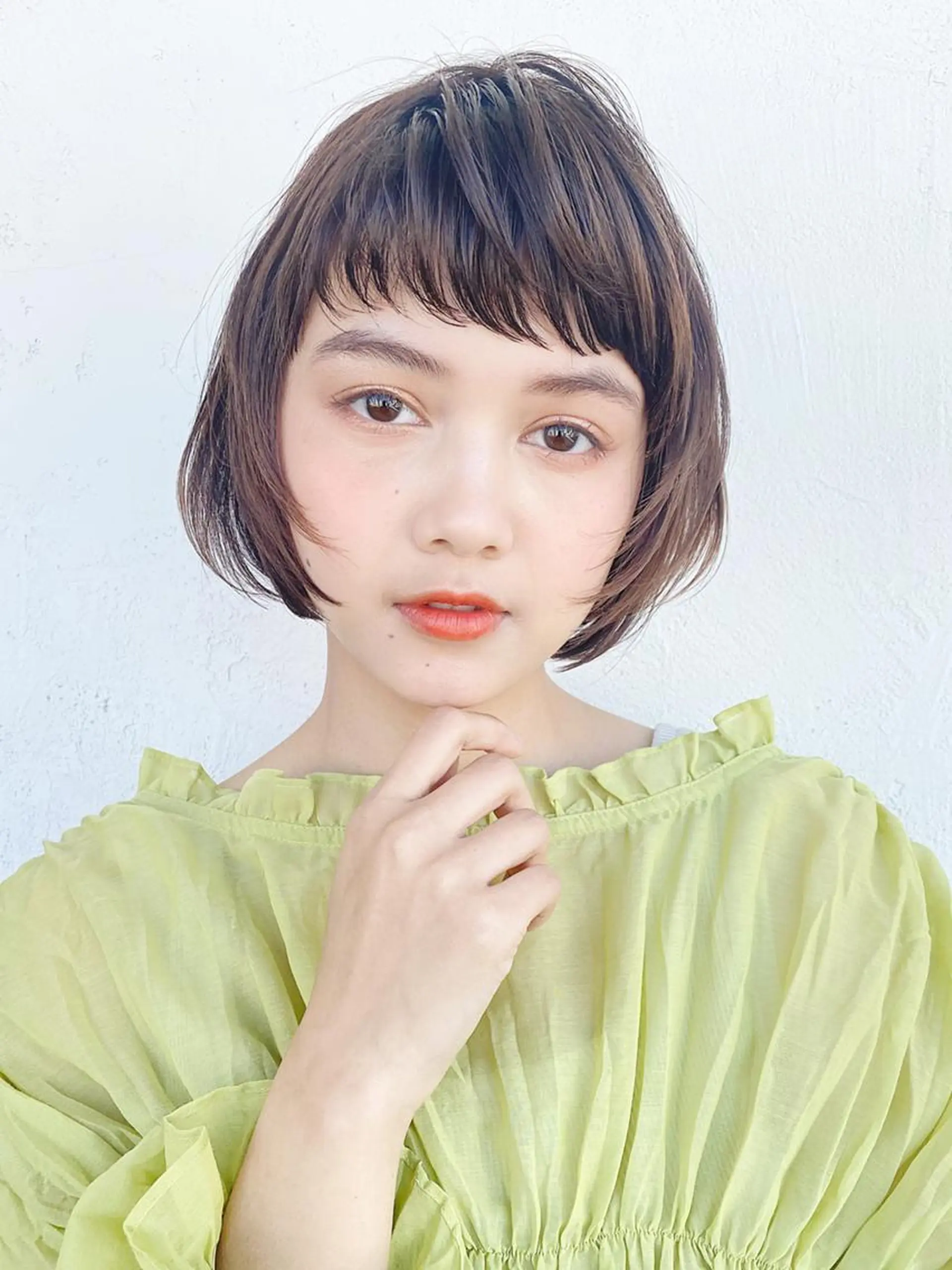 ミディアム カラー パーマ ヘアアレンジ 顔周りカット シャギー ITbyALBUM 中野店のヘアスタイル