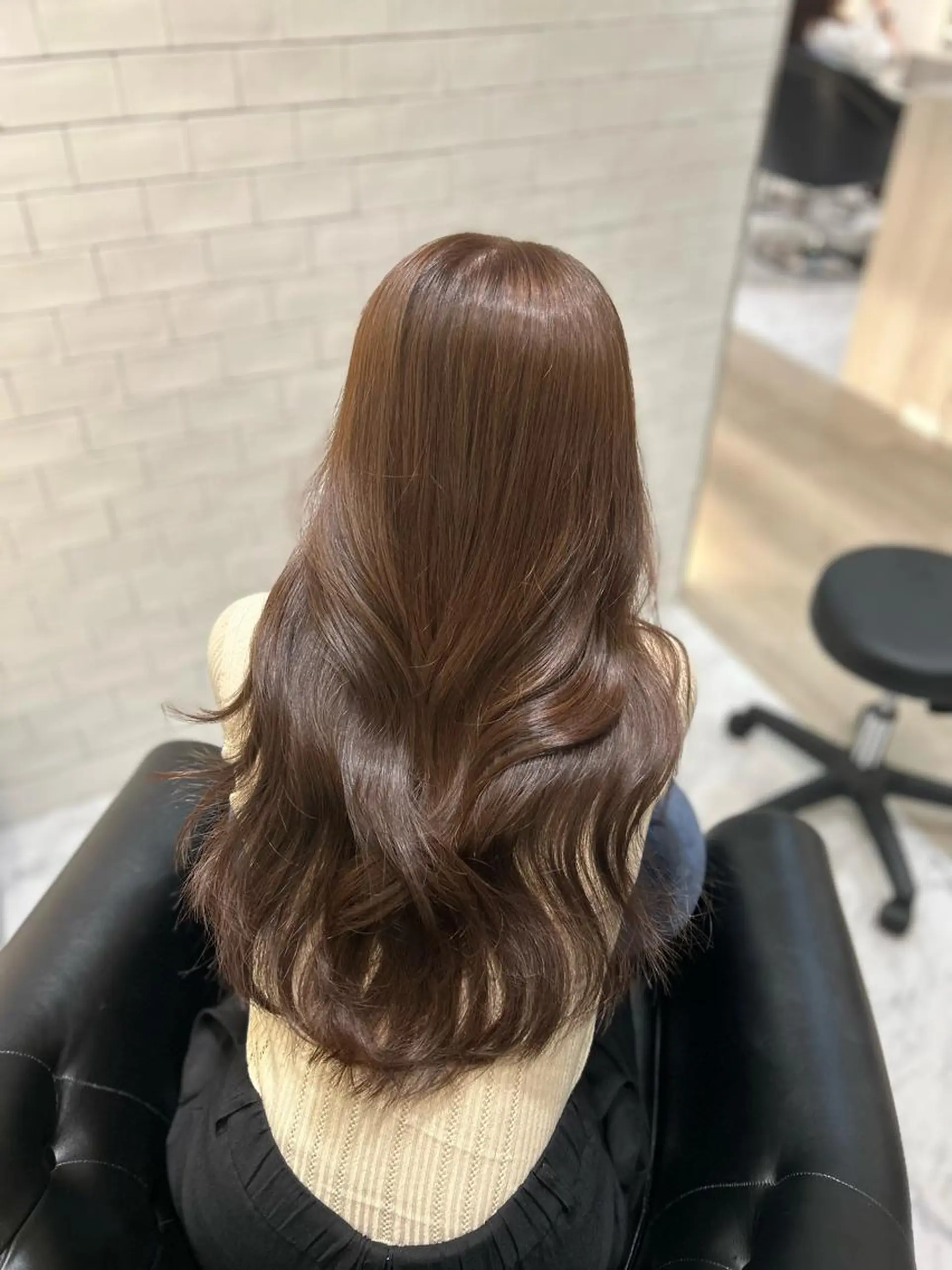 ロング カラー カット ヘアカラー トリートメント emi/髪質改善/ 韓国風/艶カラーのヘアスタイル